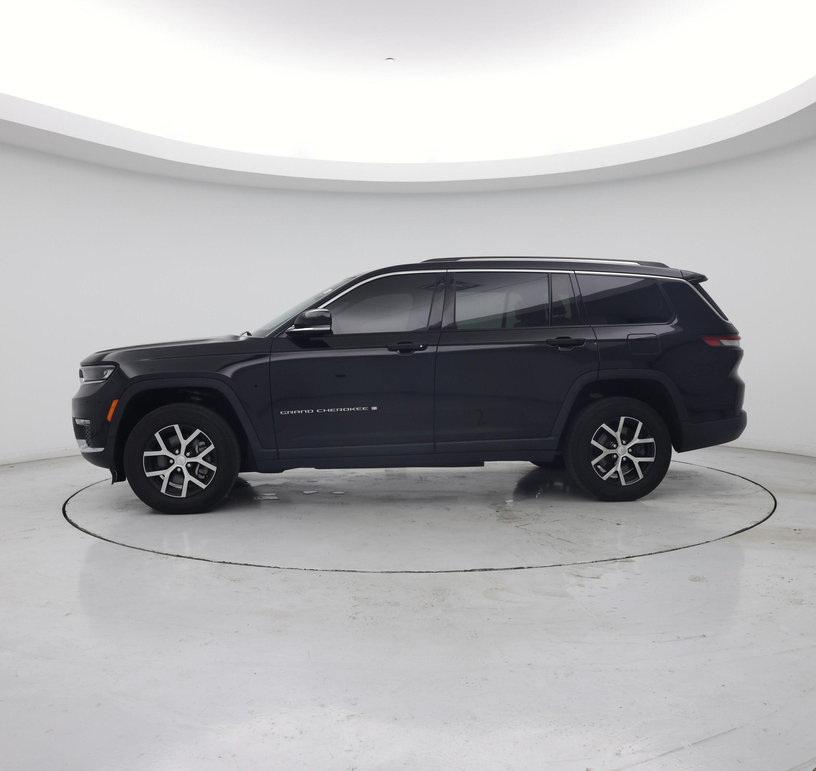Thumbnail: 2023 Jeep Grand Cherokee L - 3