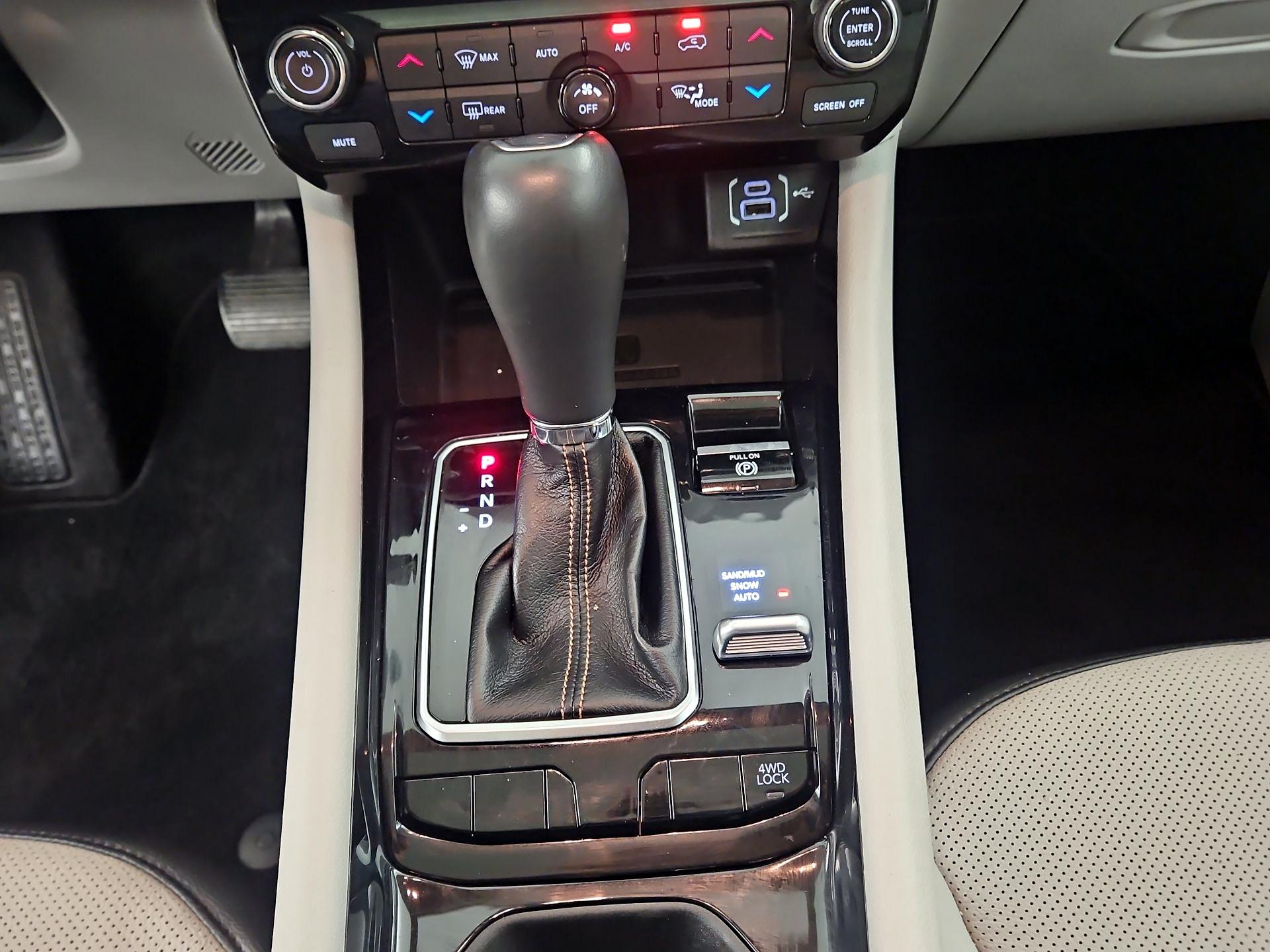Thumbnail: 2022 Jeep Compass - 16