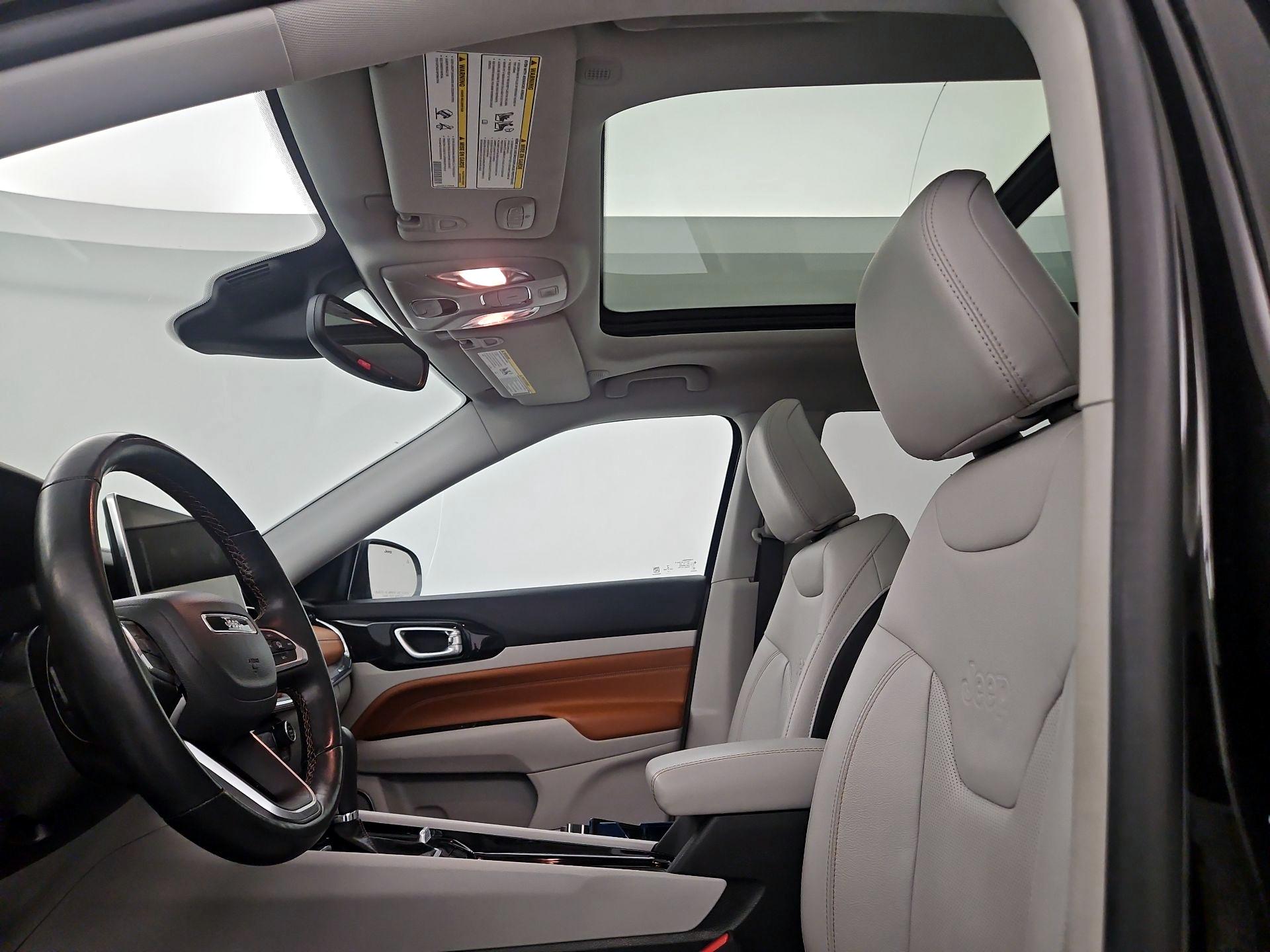 Thumbnail: 2022 Jeep Compass - 18