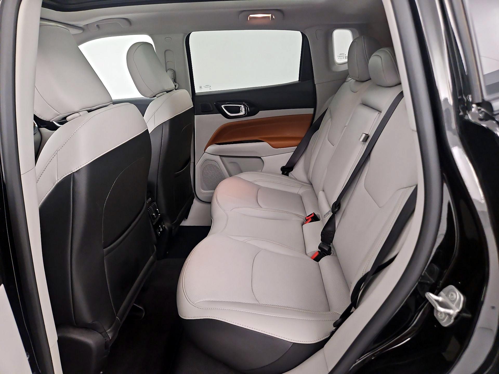 Thumbnail: 2022 Jeep Compass - 19