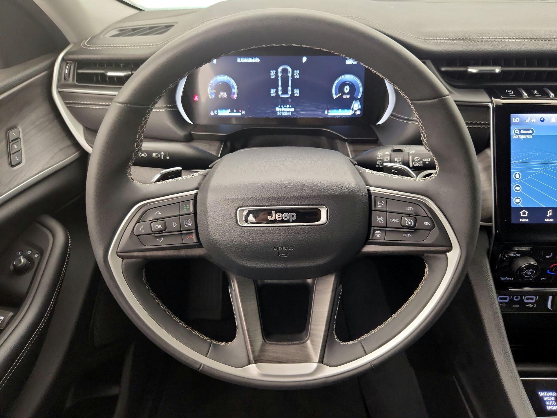 Thumbnail: 2023 Jeep Grand Cherokee L - 10