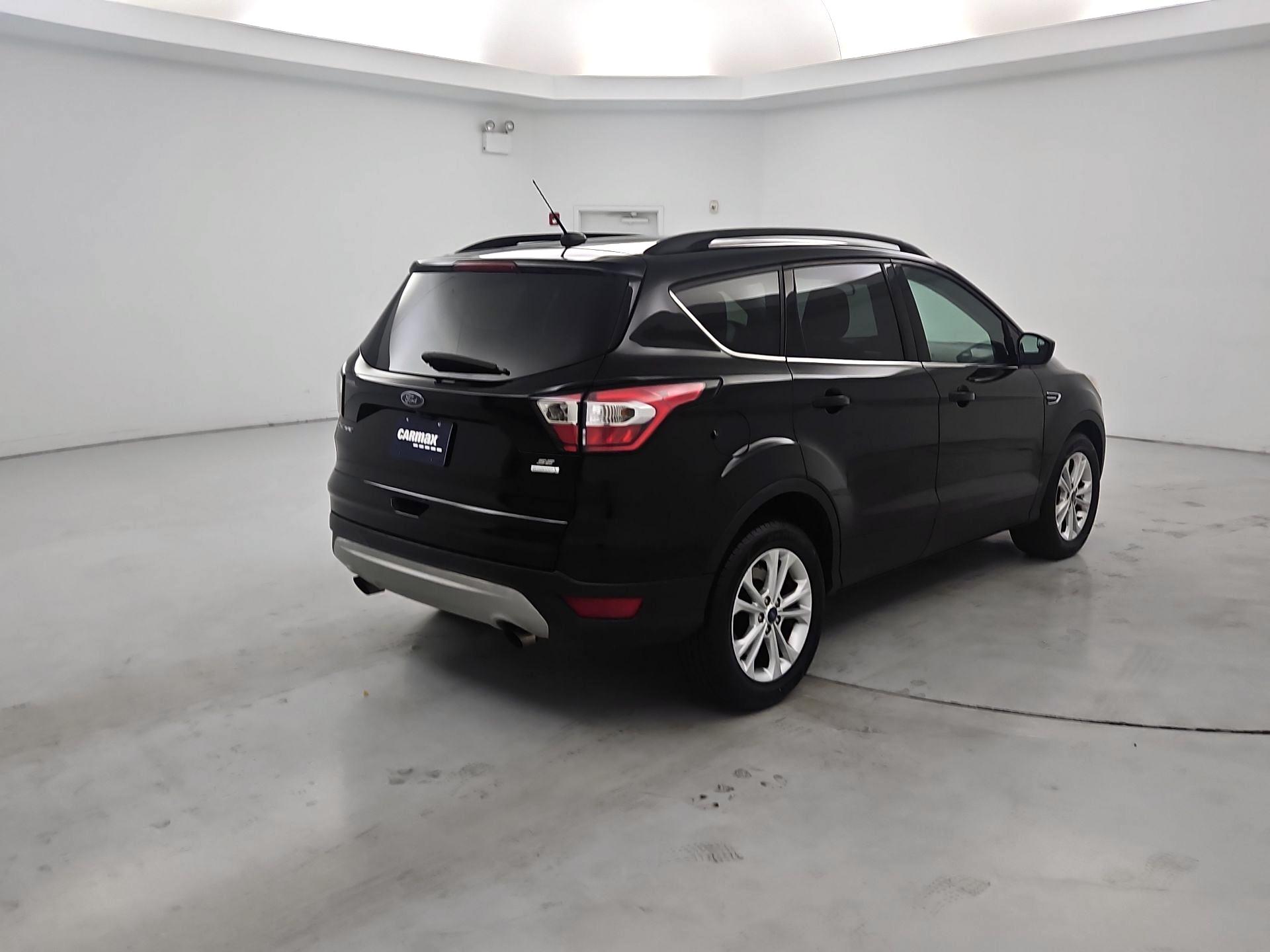 Thumbnail: 2018 Ford Escape - 5