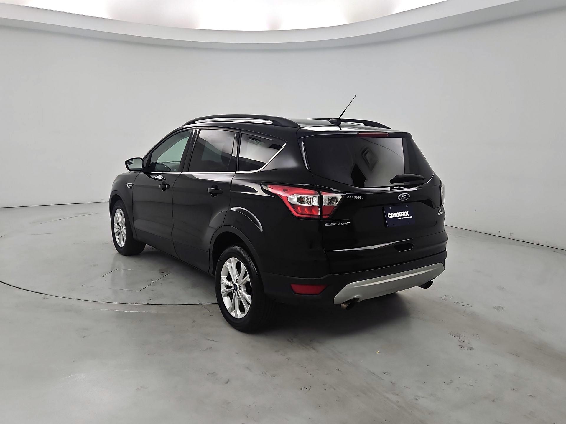 Thumbnail: 2018 Ford Escape - 7