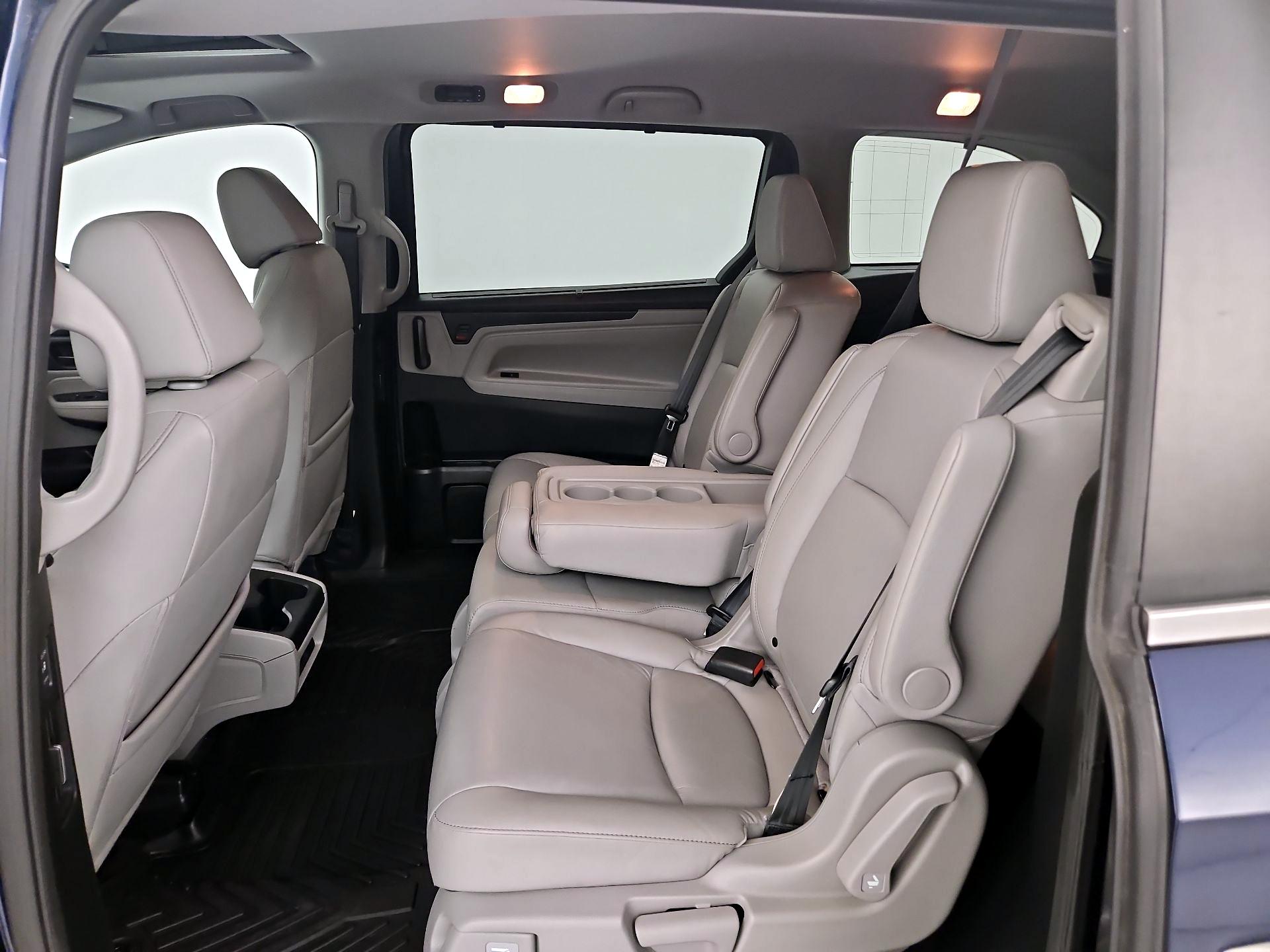 Thumbnail: 2021 Honda Odyssey - 18