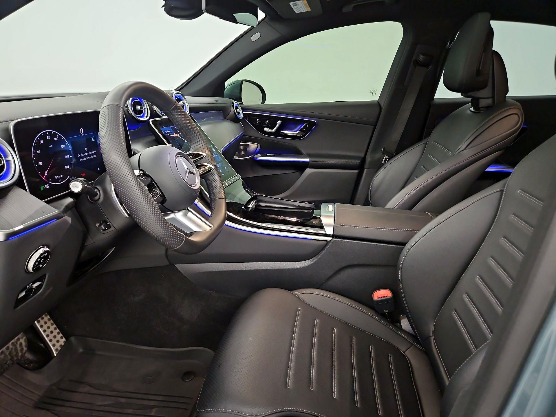 Thumbnail: 2026 Mercedes-Benz GLC - 9