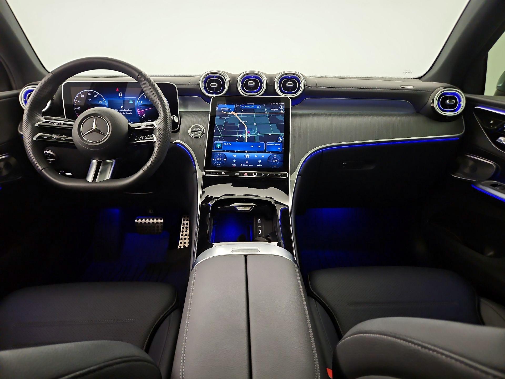 Thumbnail: 2026 Mercedes-Benz GLC - 8