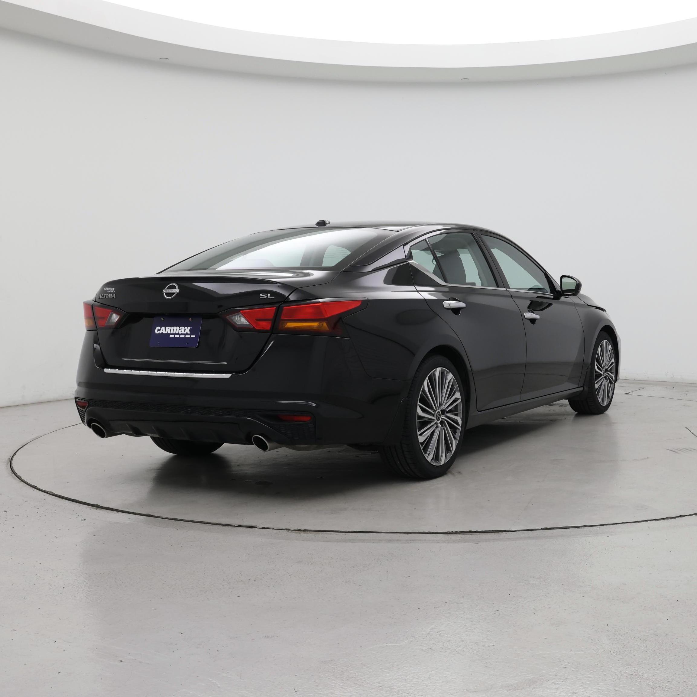 Thumbnail: 2023 Nissan Altima - 8