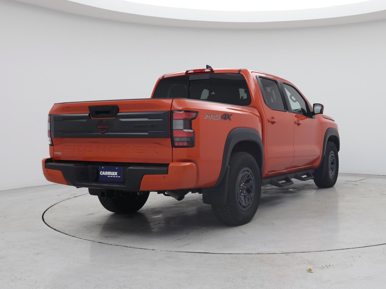 2025 Nissan Frontier PRO-4X - Photo 9