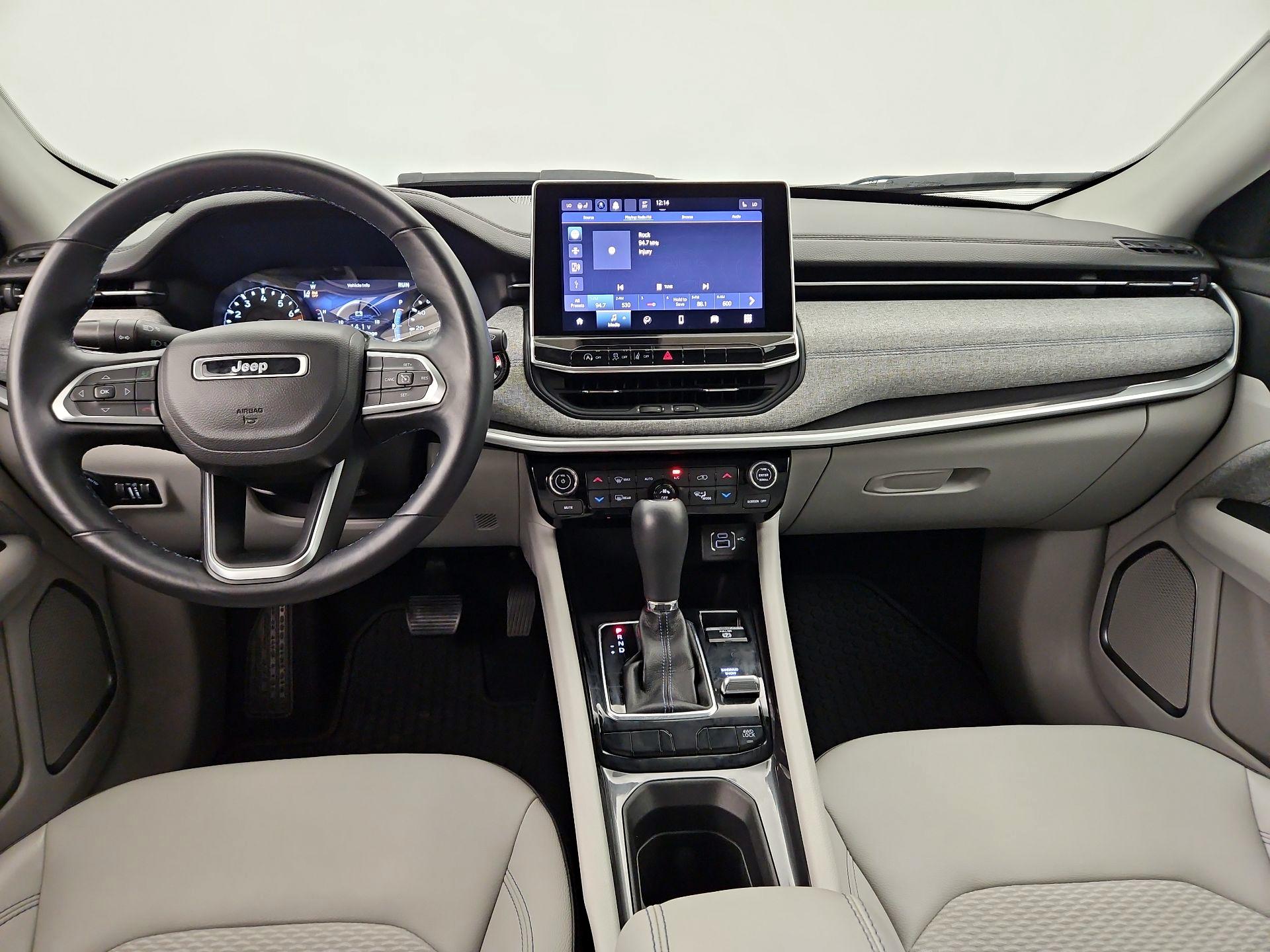 Thumbnail: 2022 Jeep Compass - 9