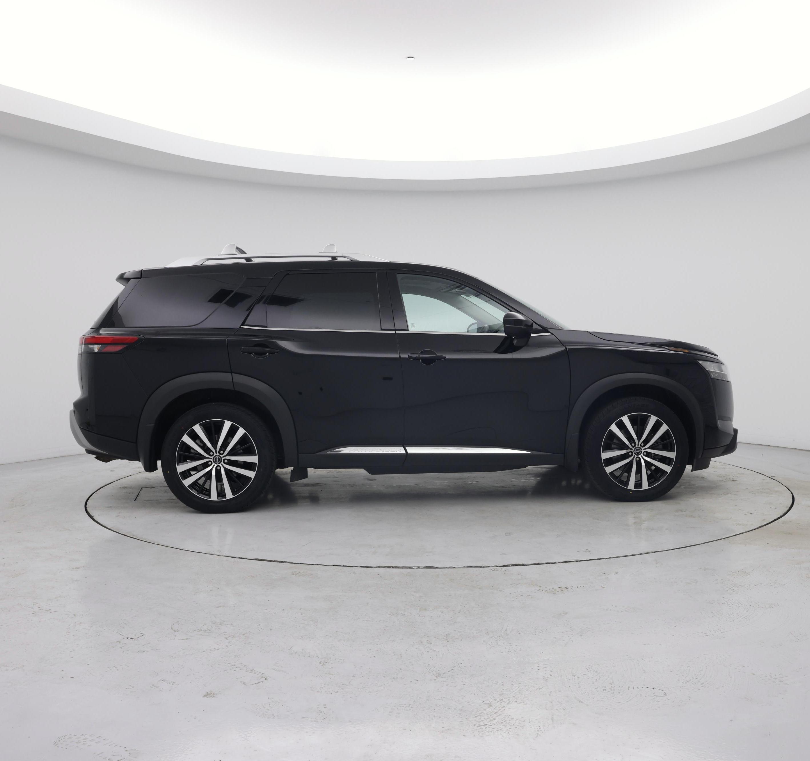 Thumbnail: 2023 Nissan Pathfinder - 7