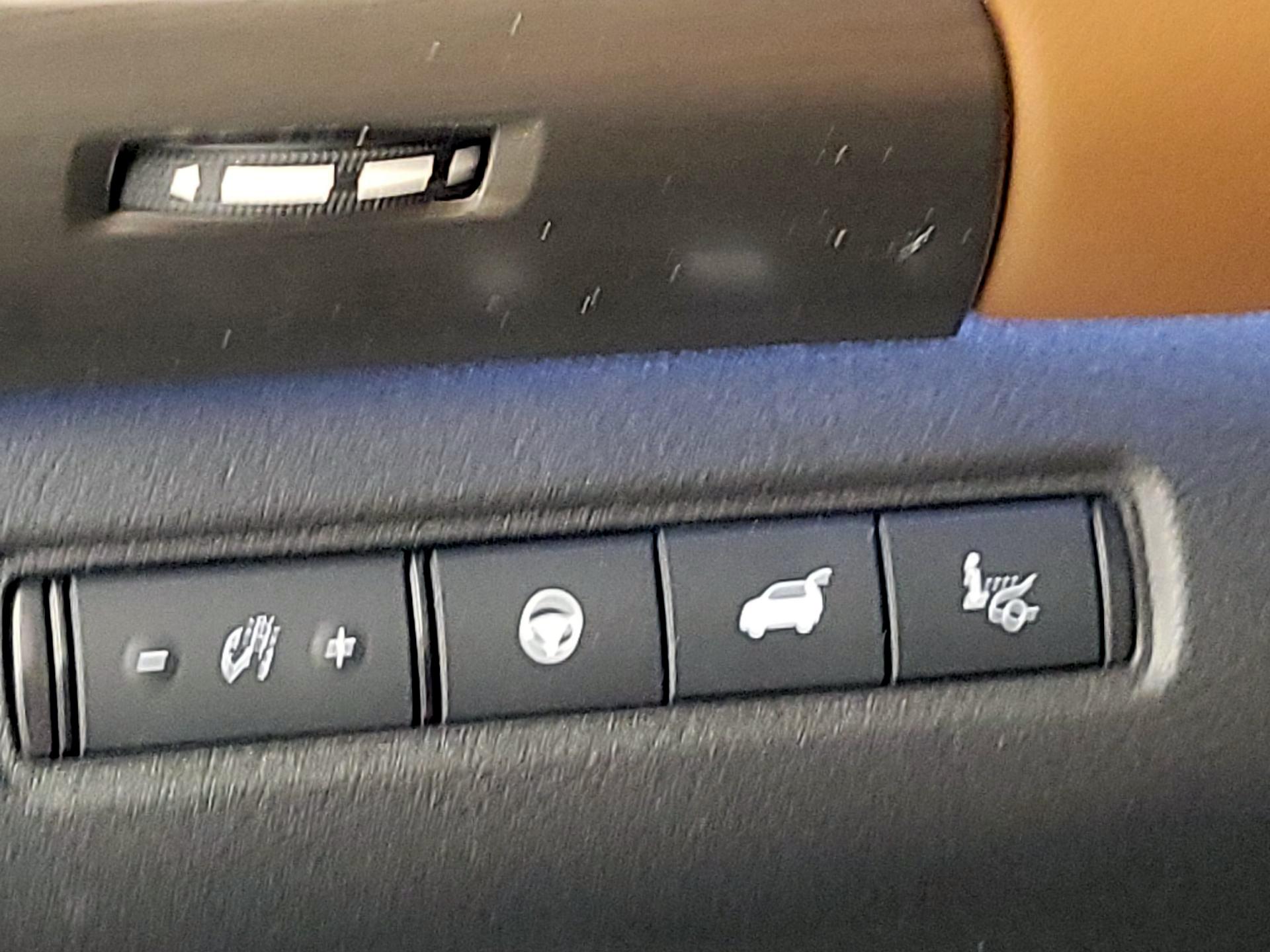 Thumbnail: 2025 Nissan Pathfinder - 13