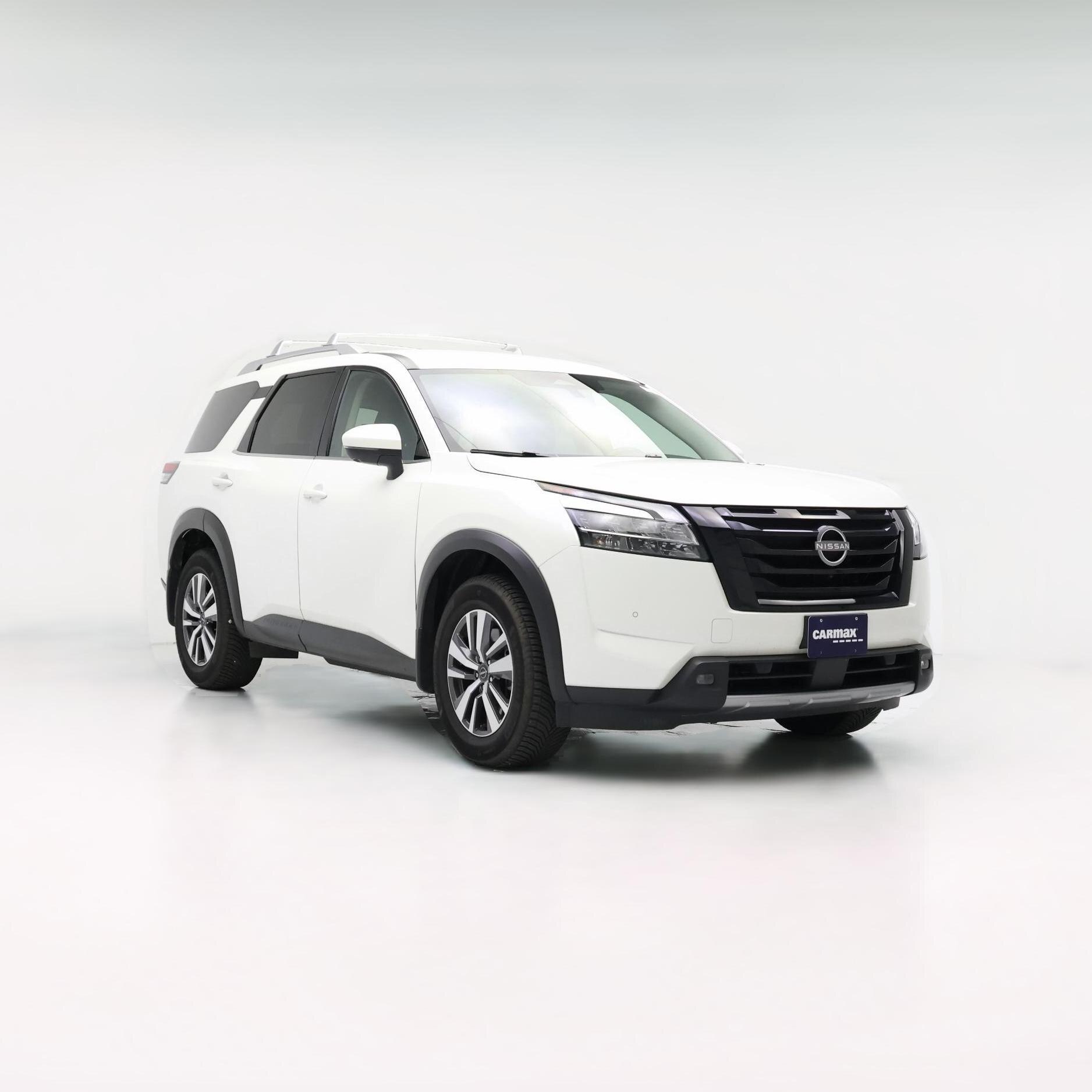 Thumbnail: 2023 Nissan Pathfinder - 1