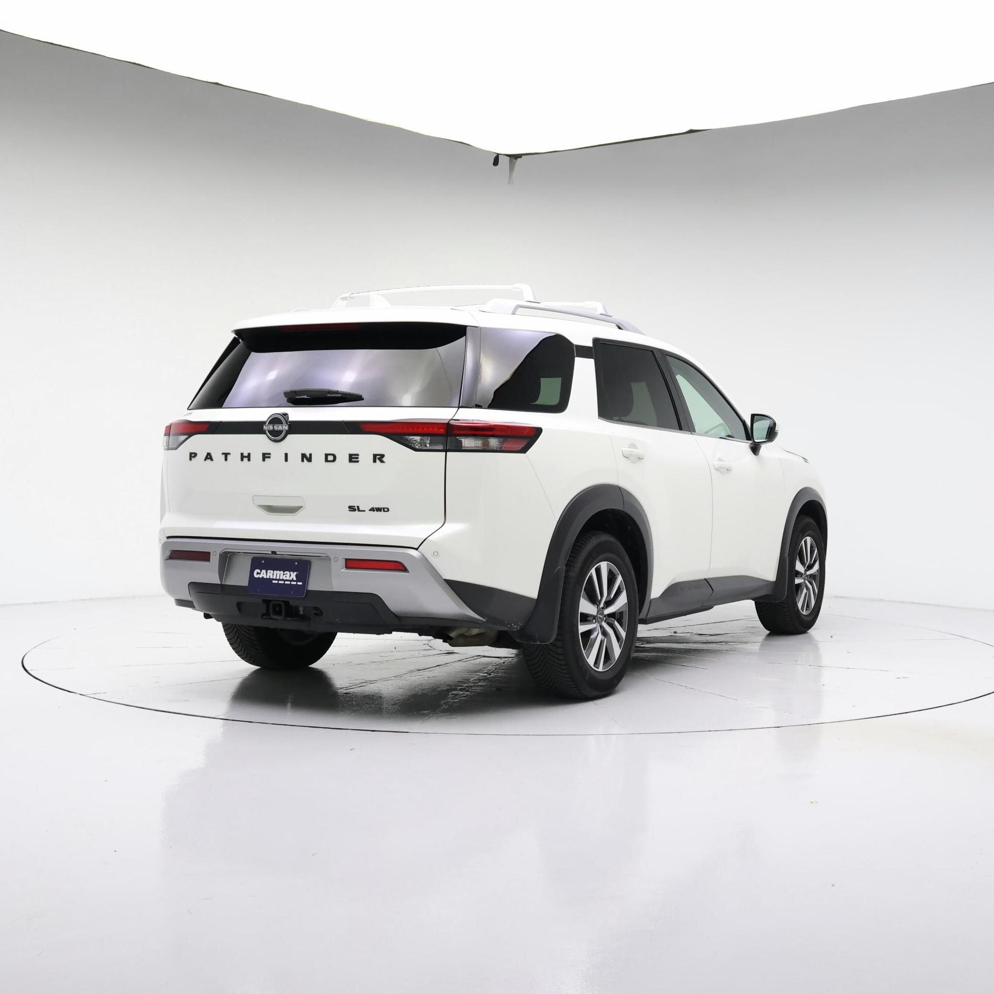 Thumbnail: 2023 Nissan Pathfinder - 8