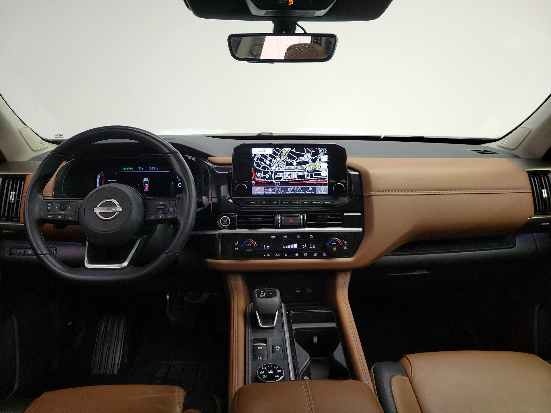 Thumbnail: 2024 Nissan Pathfinder - 9