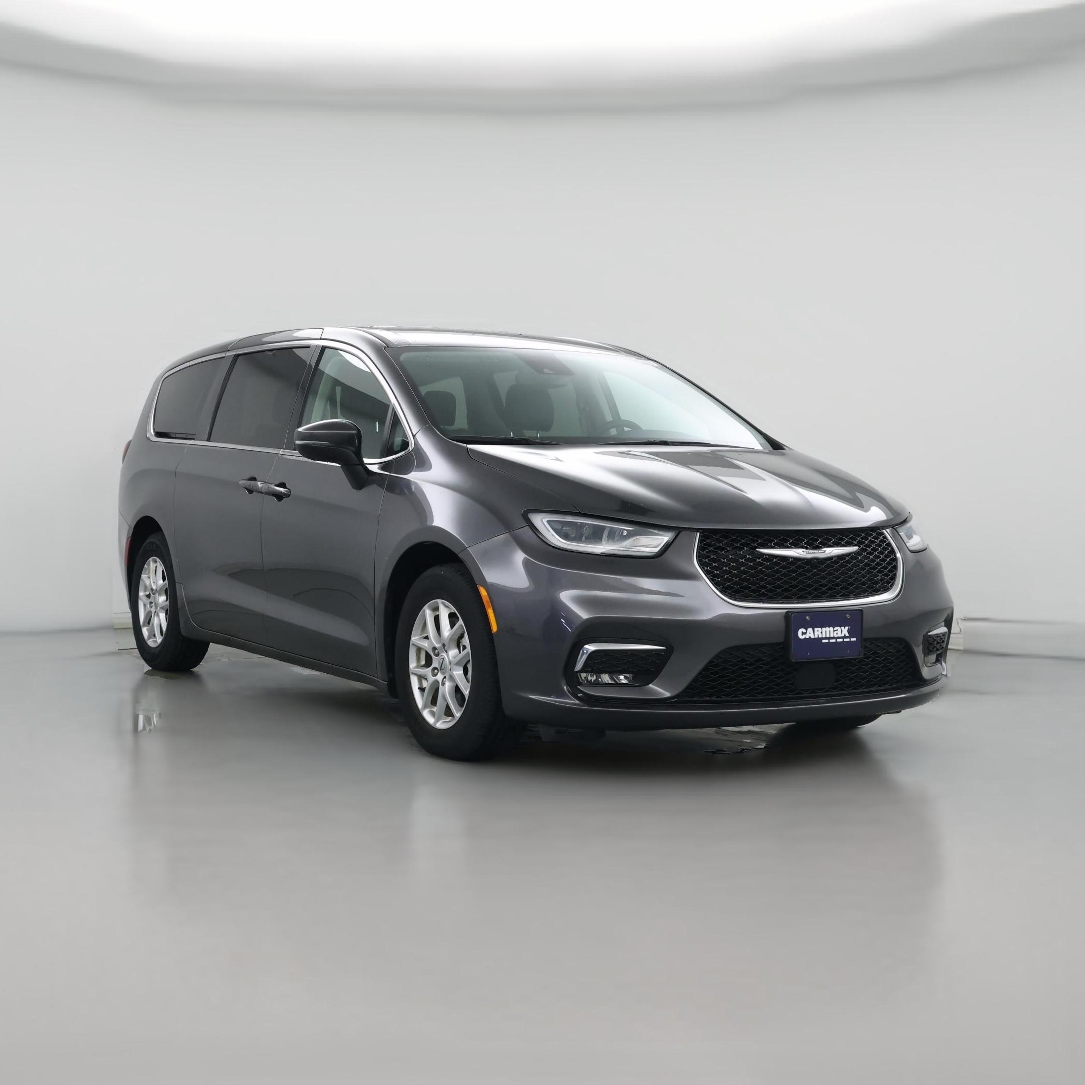 Thumbnail: 2023 Chrysler Pacifica - 1