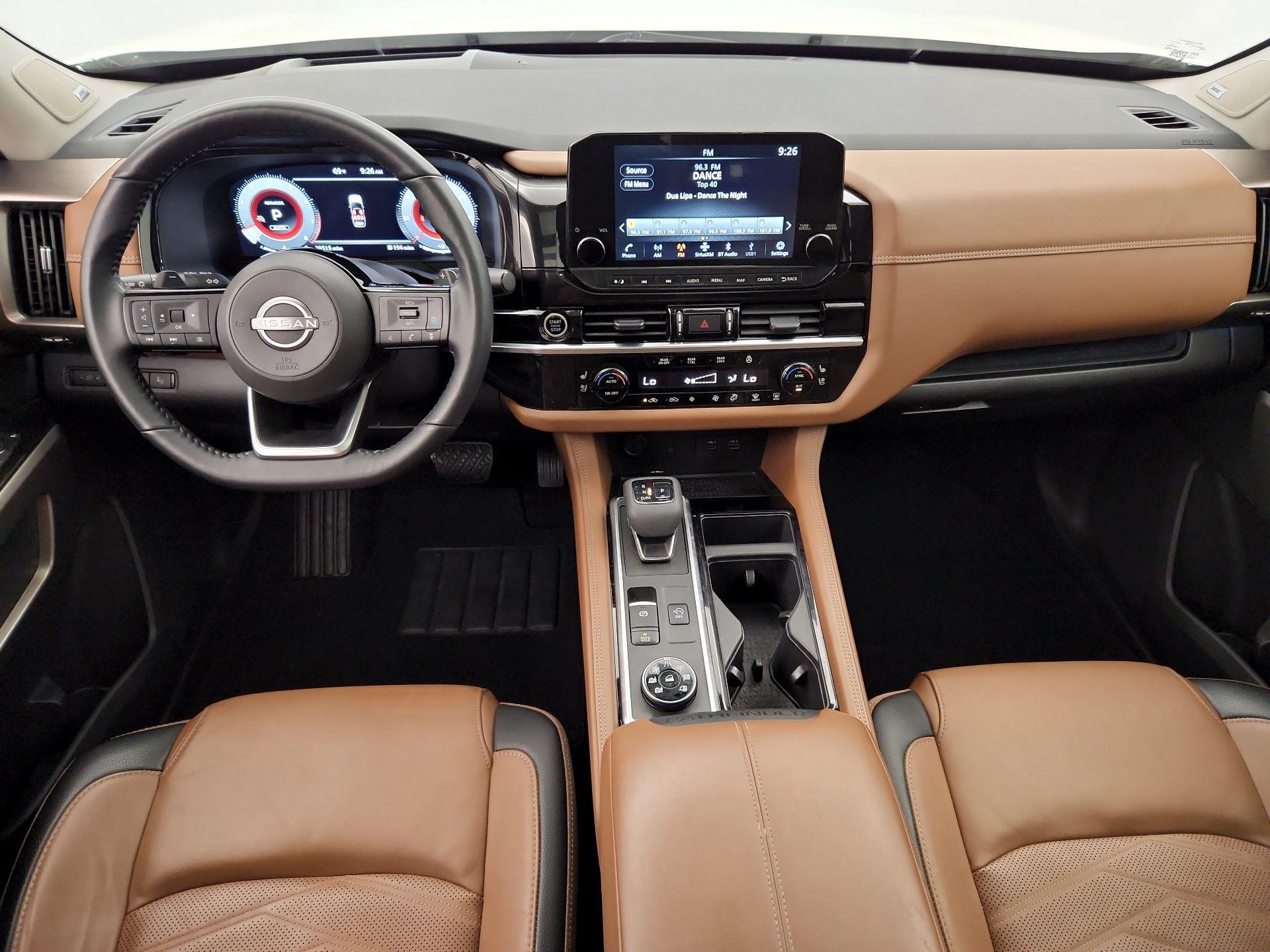 Thumbnail: 2023 Nissan Pathfinder - 9