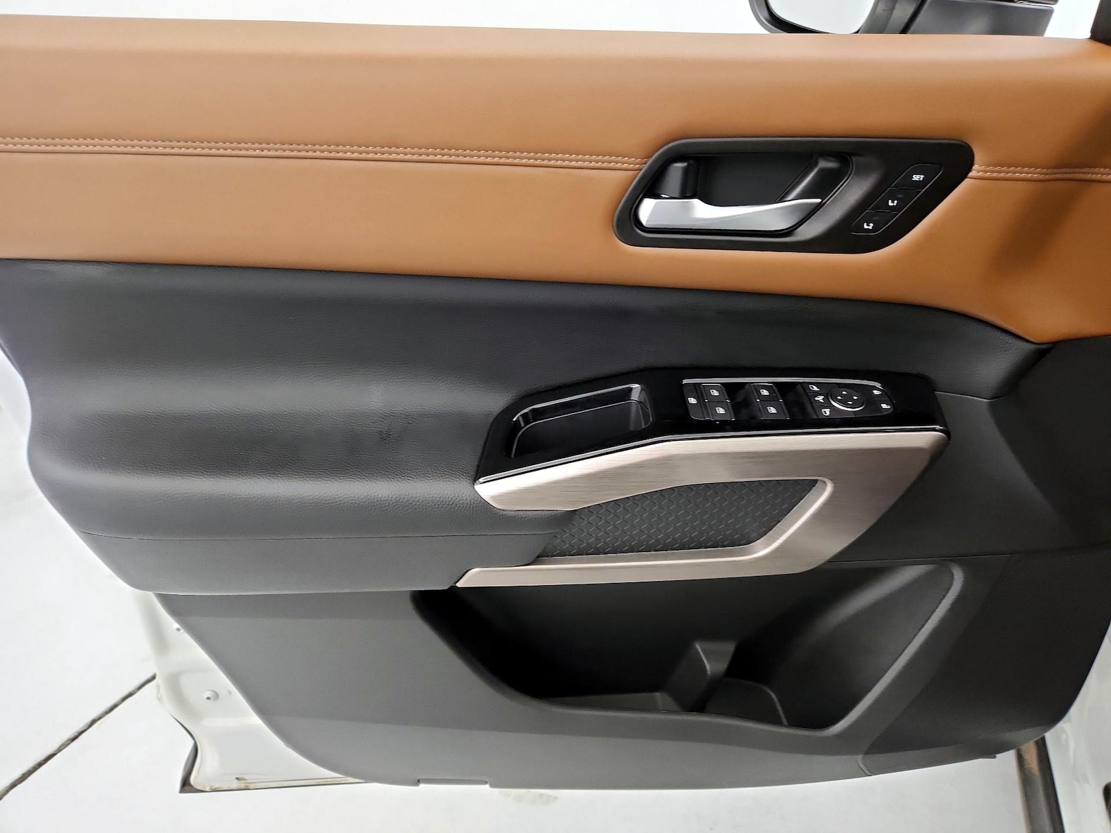 2023 Nissan Pathfinder Platinum - Photo 13