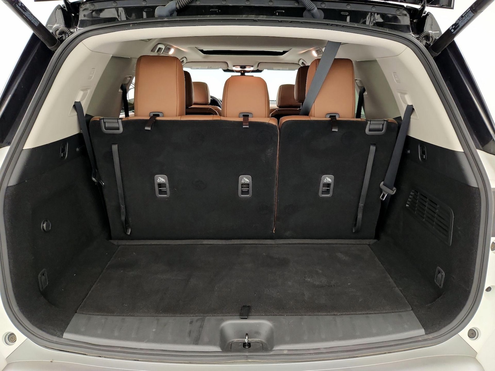 2023 Nissan Pathfinder Platinum - Photo 22