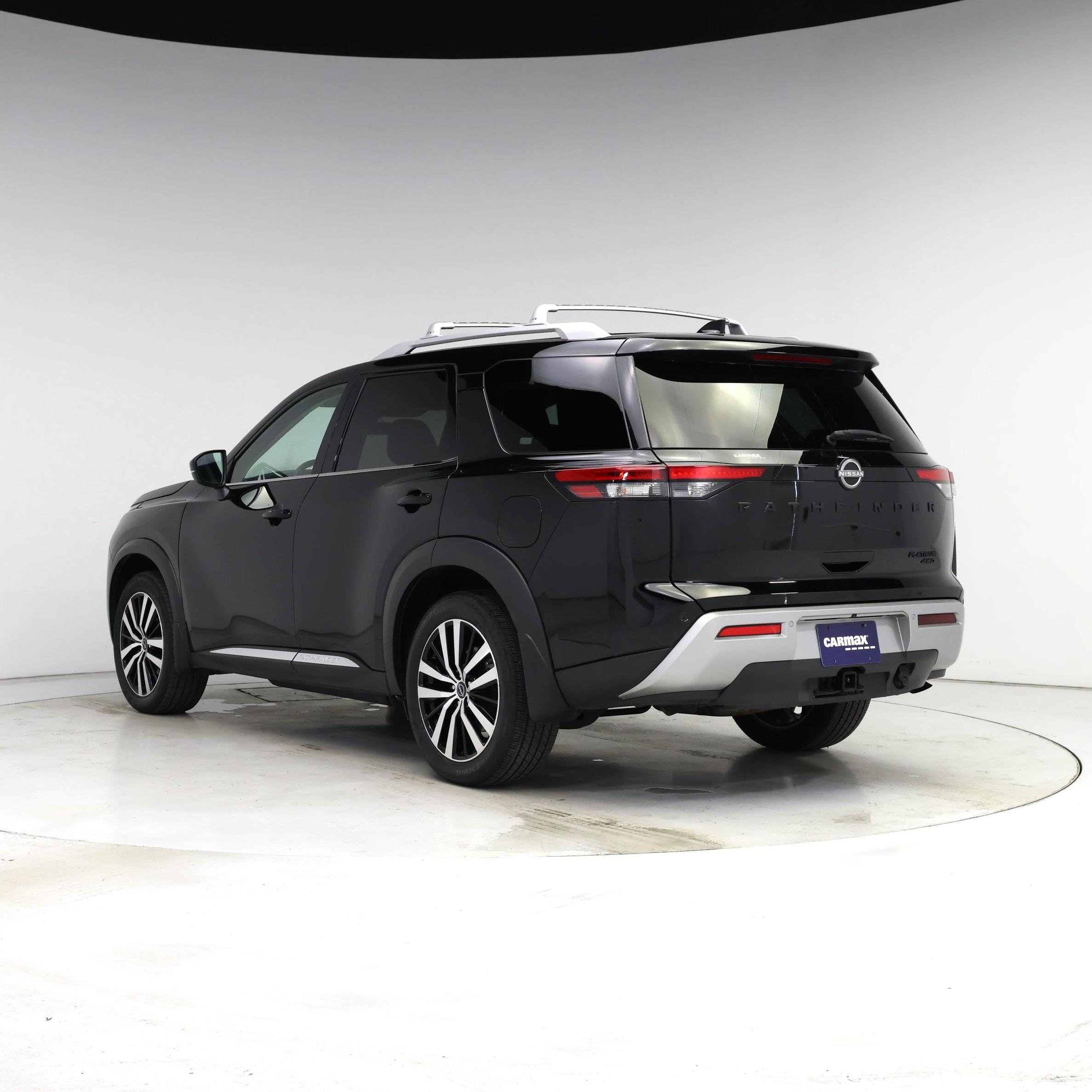 Thumbnail: 2023 Nissan Pathfinder - 2