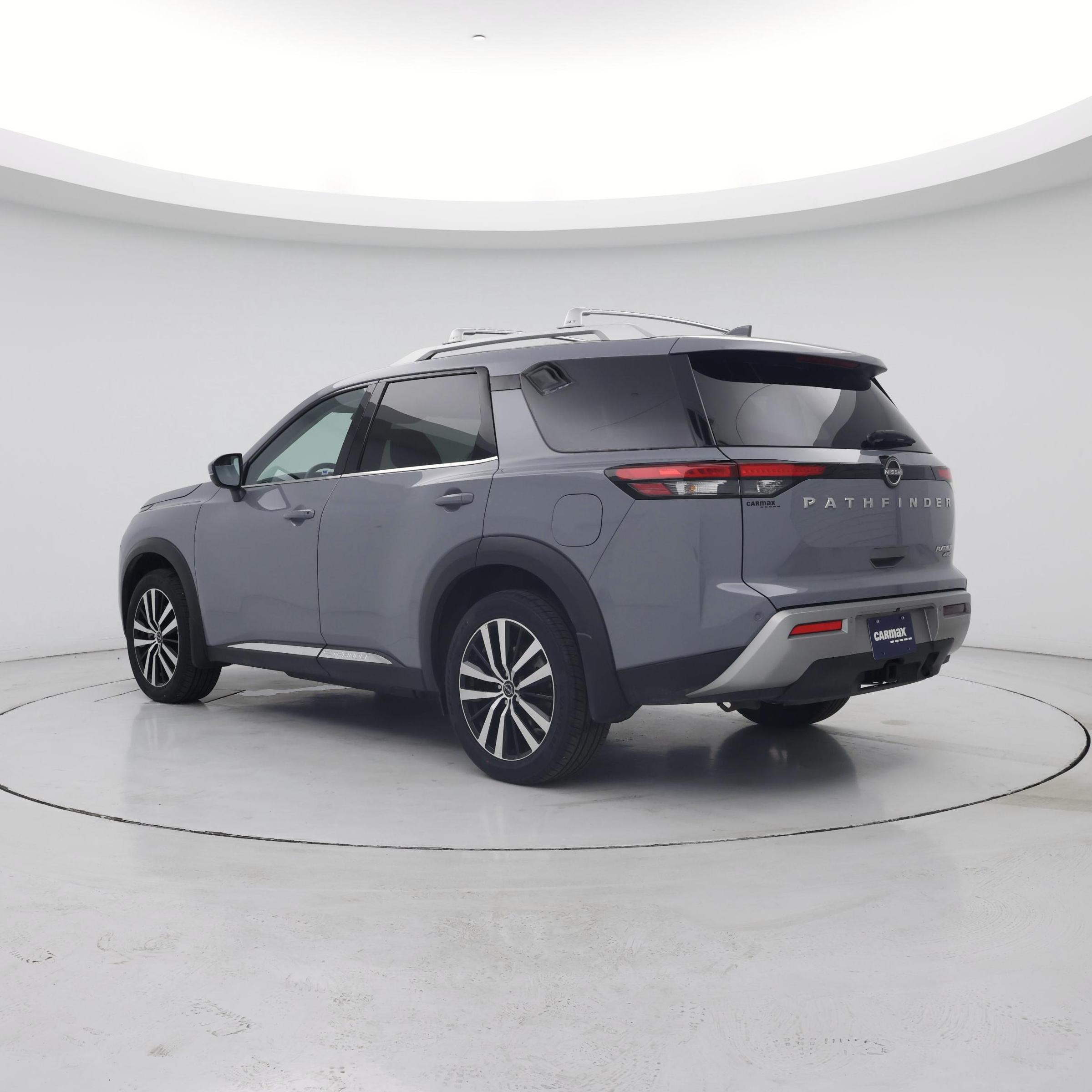 Thumbnail: 2023 Nissan Pathfinder - 2