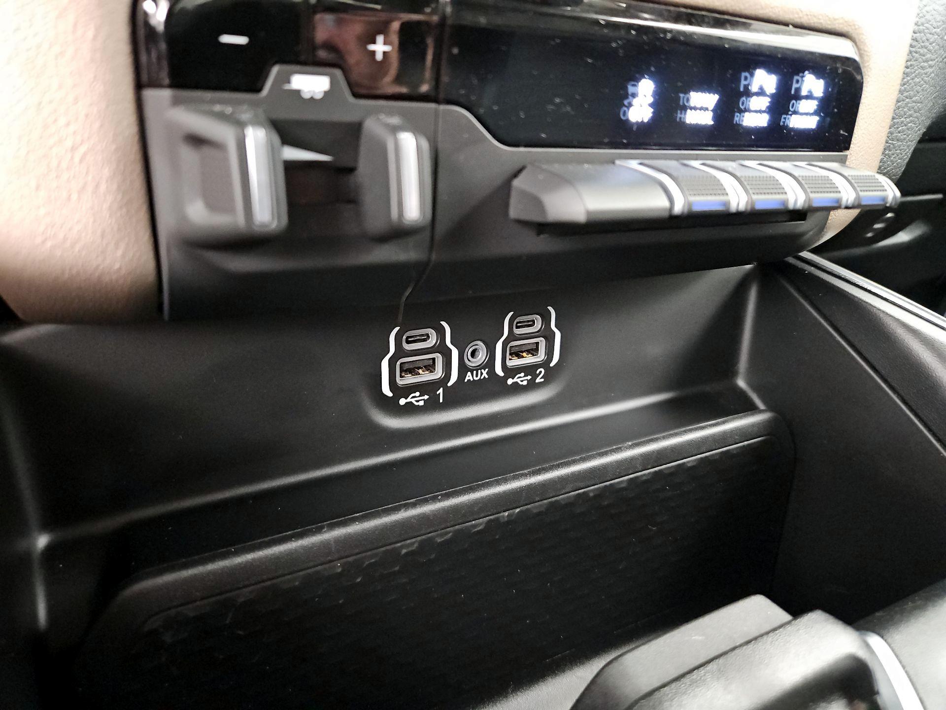 Thumbnail: 2022 RAM 1500 - 18
