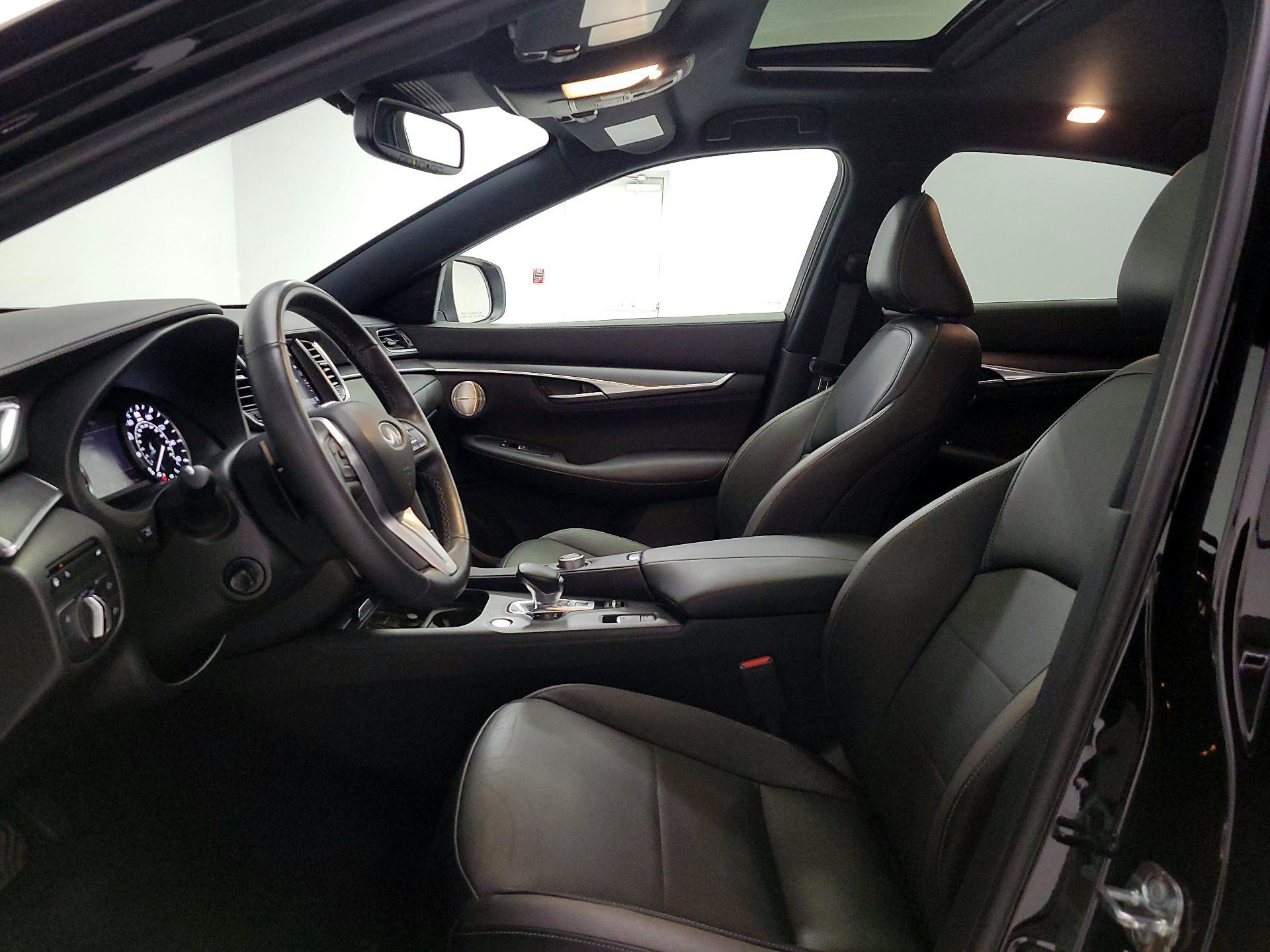 Thumbnail: 2023 INFINITI QX55 - 11
