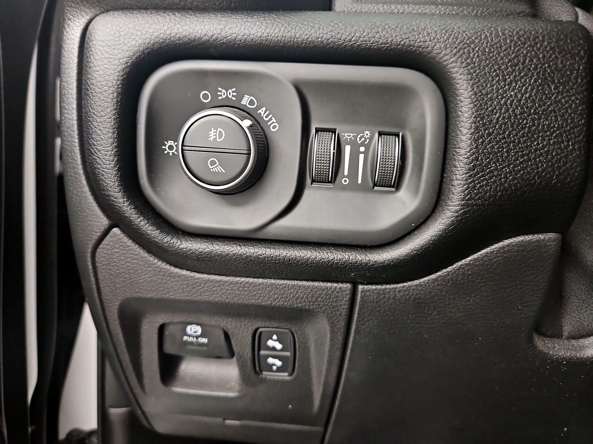 Thumbnail: 2022 RAM 1500 - 13