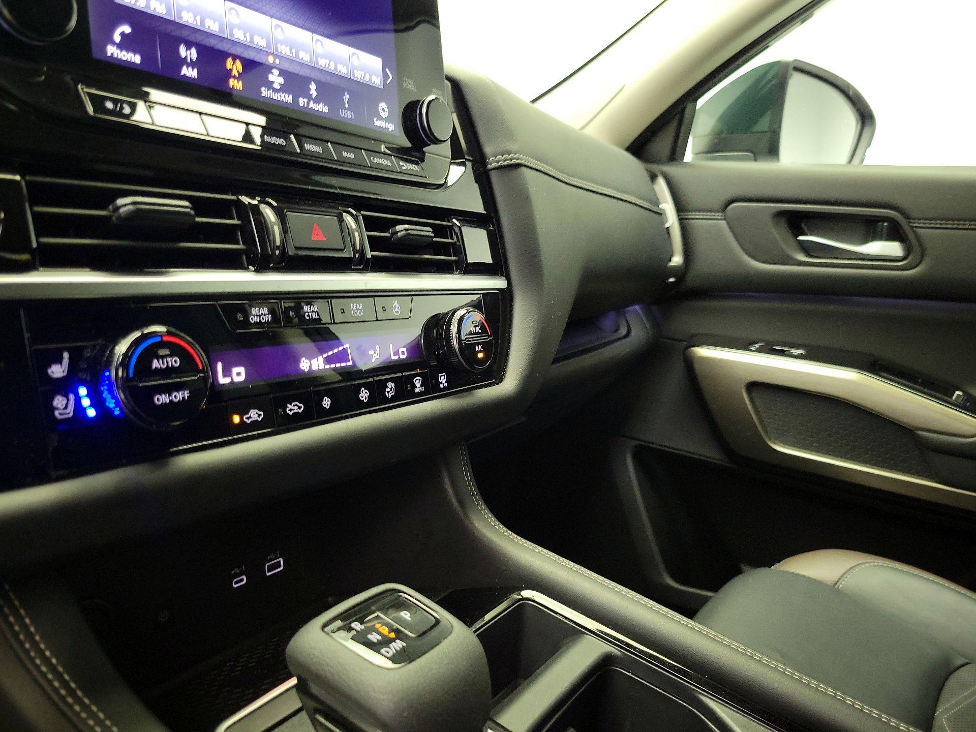 Thumbnail: 2025 Nissan Pathfinder - 17