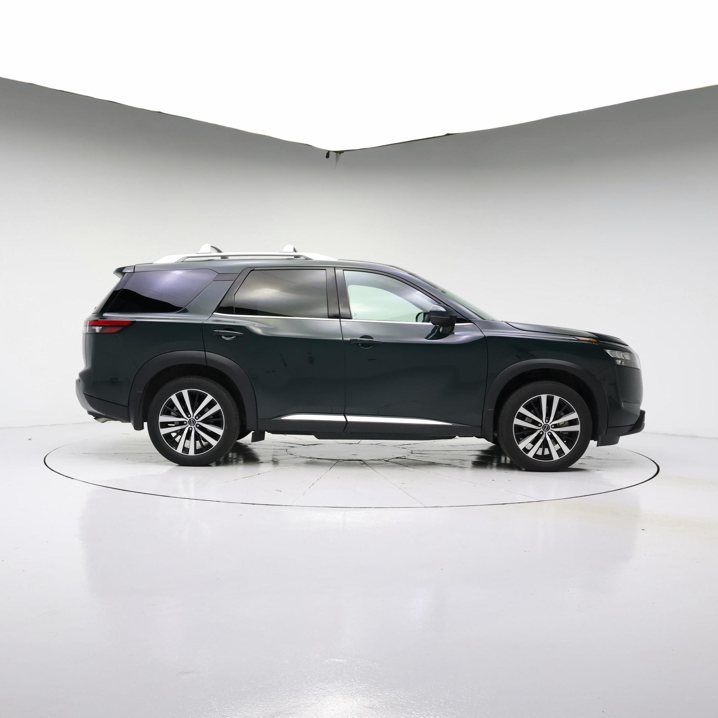 Thumbnail: 2025 Nissan Pathfinder - 7
