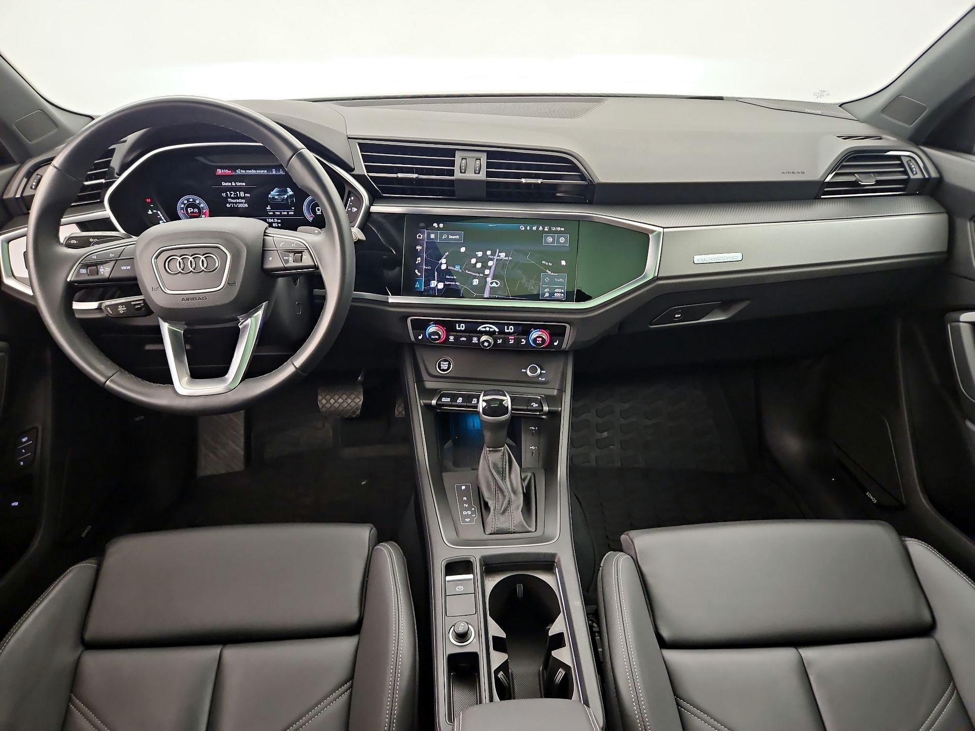 Thumbnail: 2024 Audi Q3 - 9