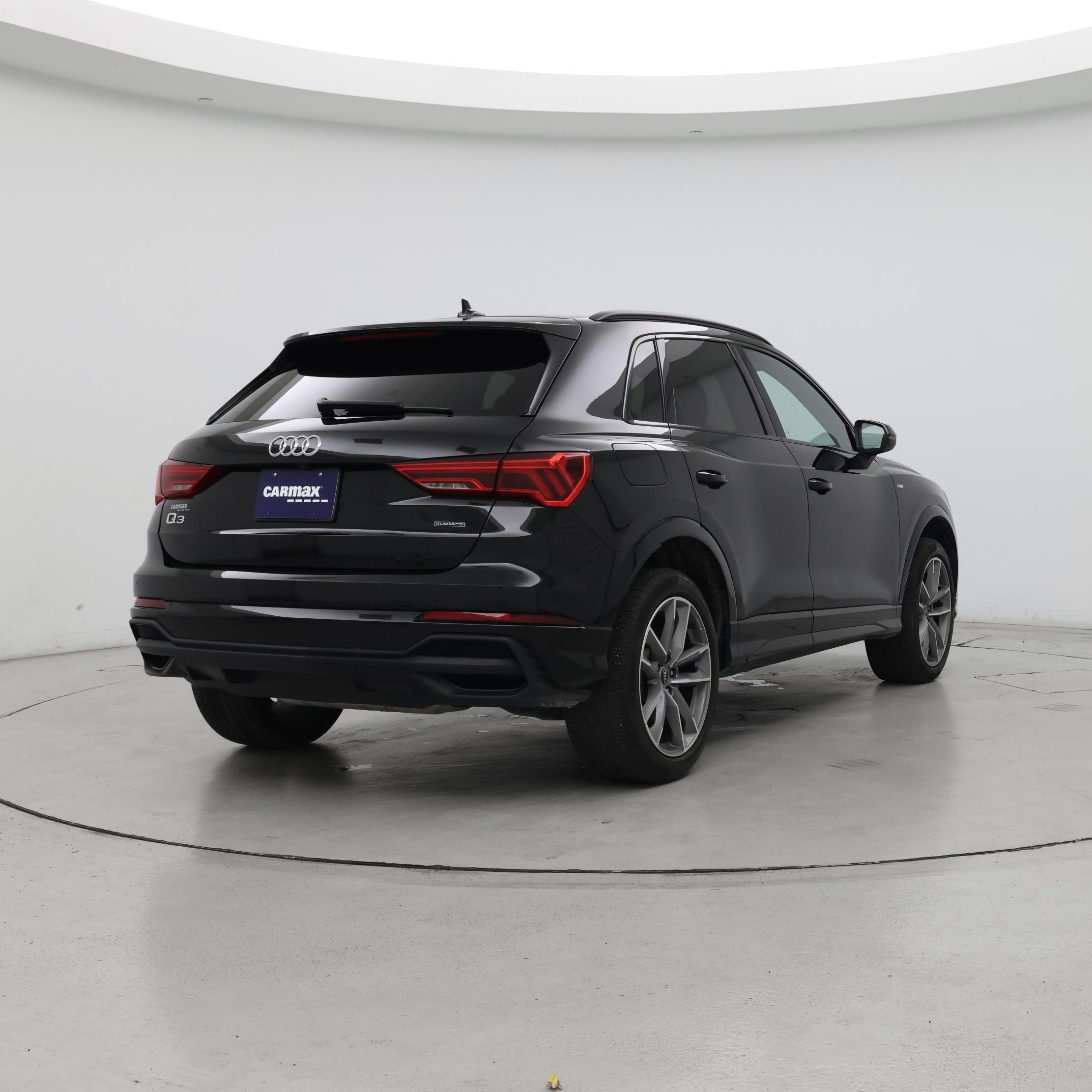 Thumbnail: 2024 Audi Q3 - 8