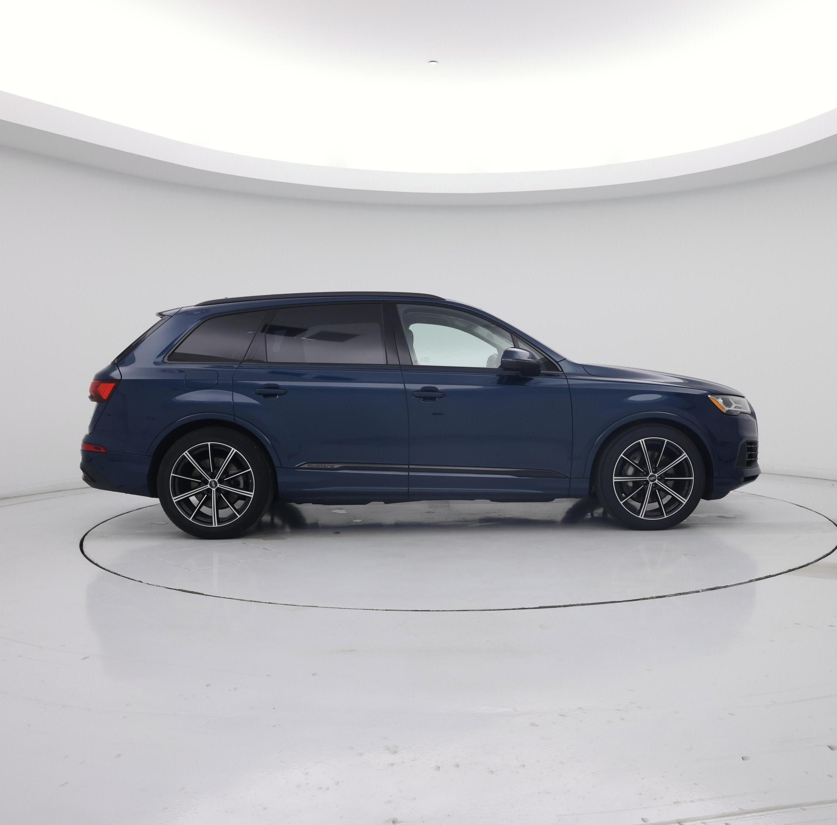 Thumbnail: 2022 Audi Q7 - 7