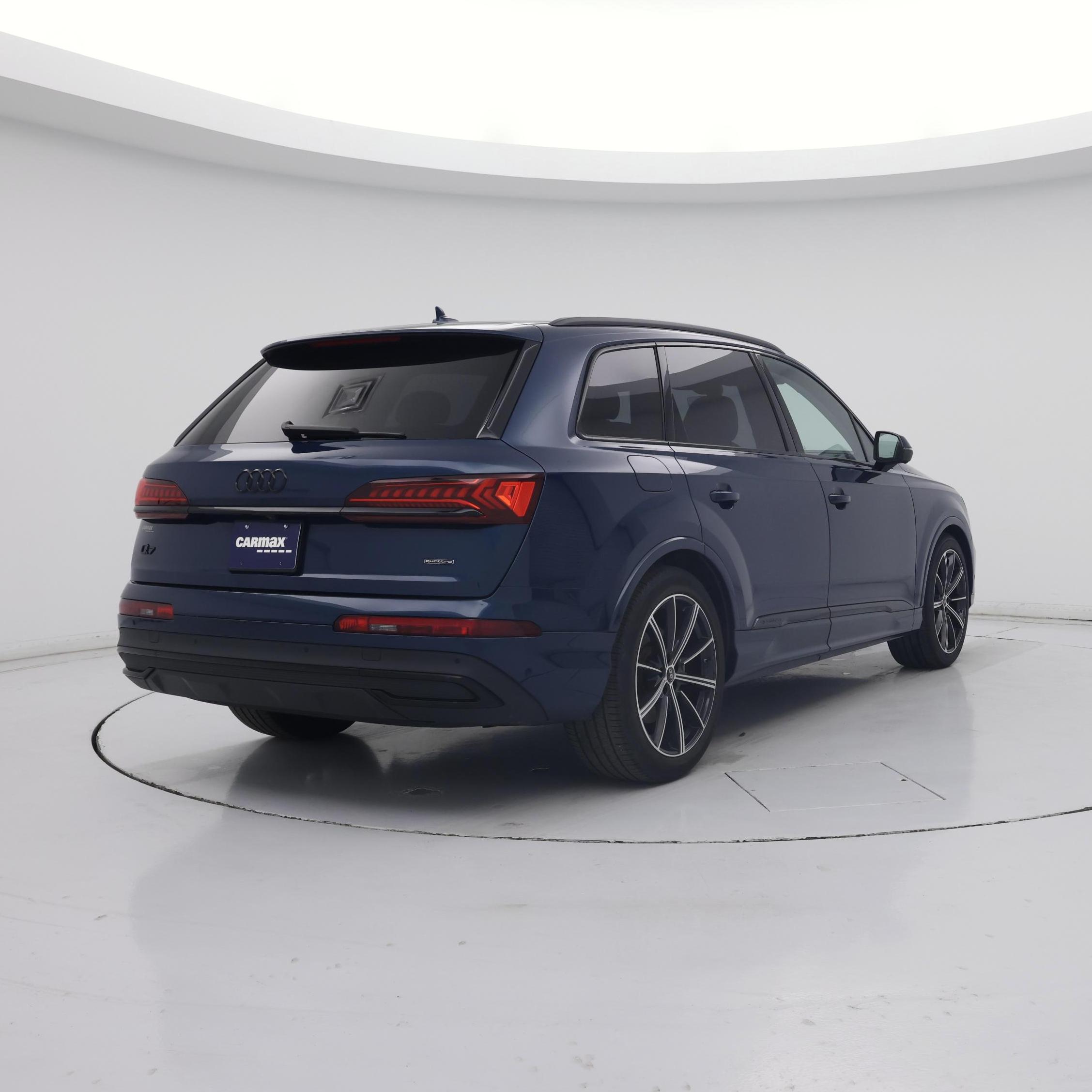 Thumbnail: 2022 Audi Q7 - 8
