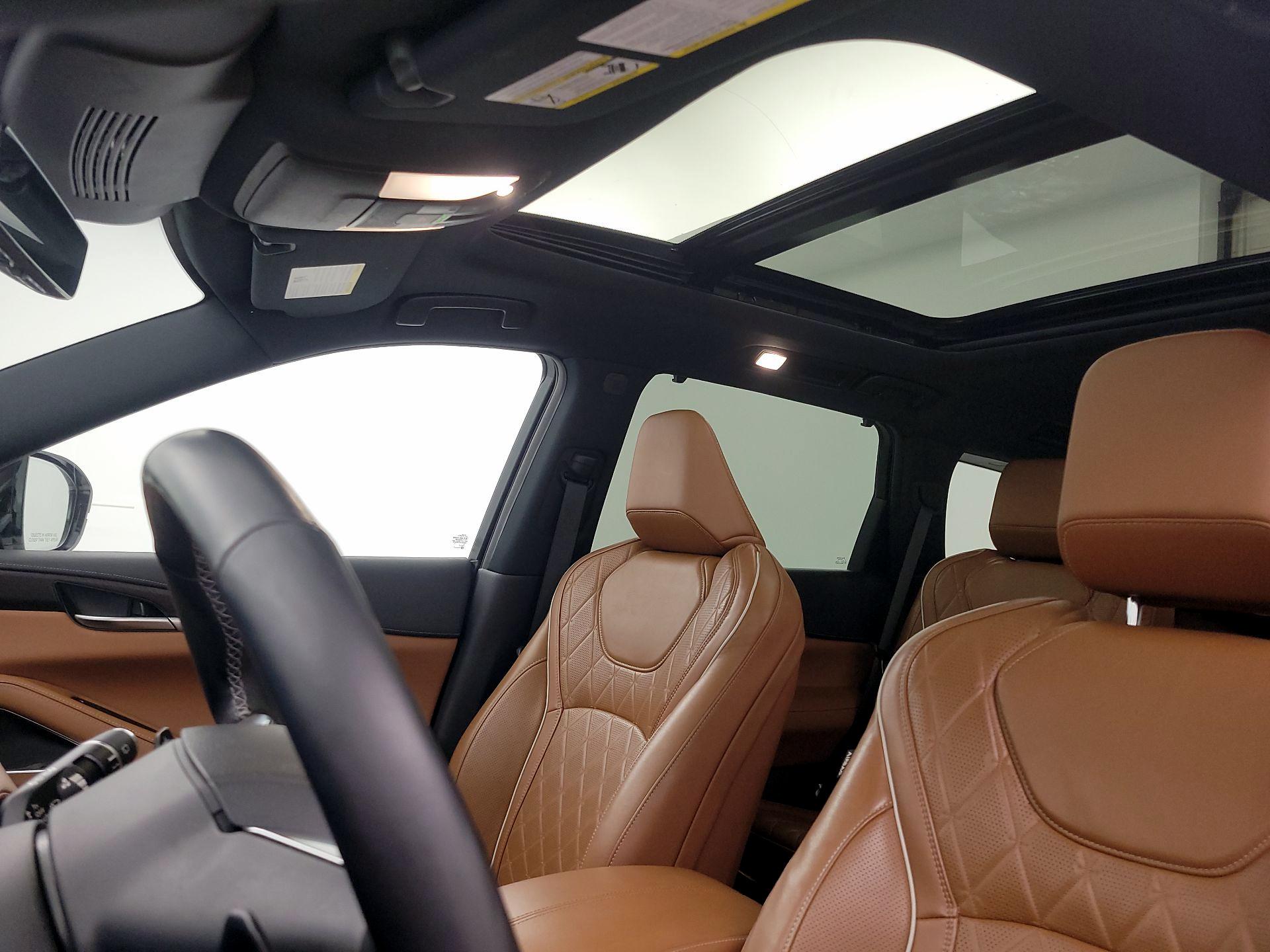 Thumbnail: 2023 INFINITI QX60 - 19