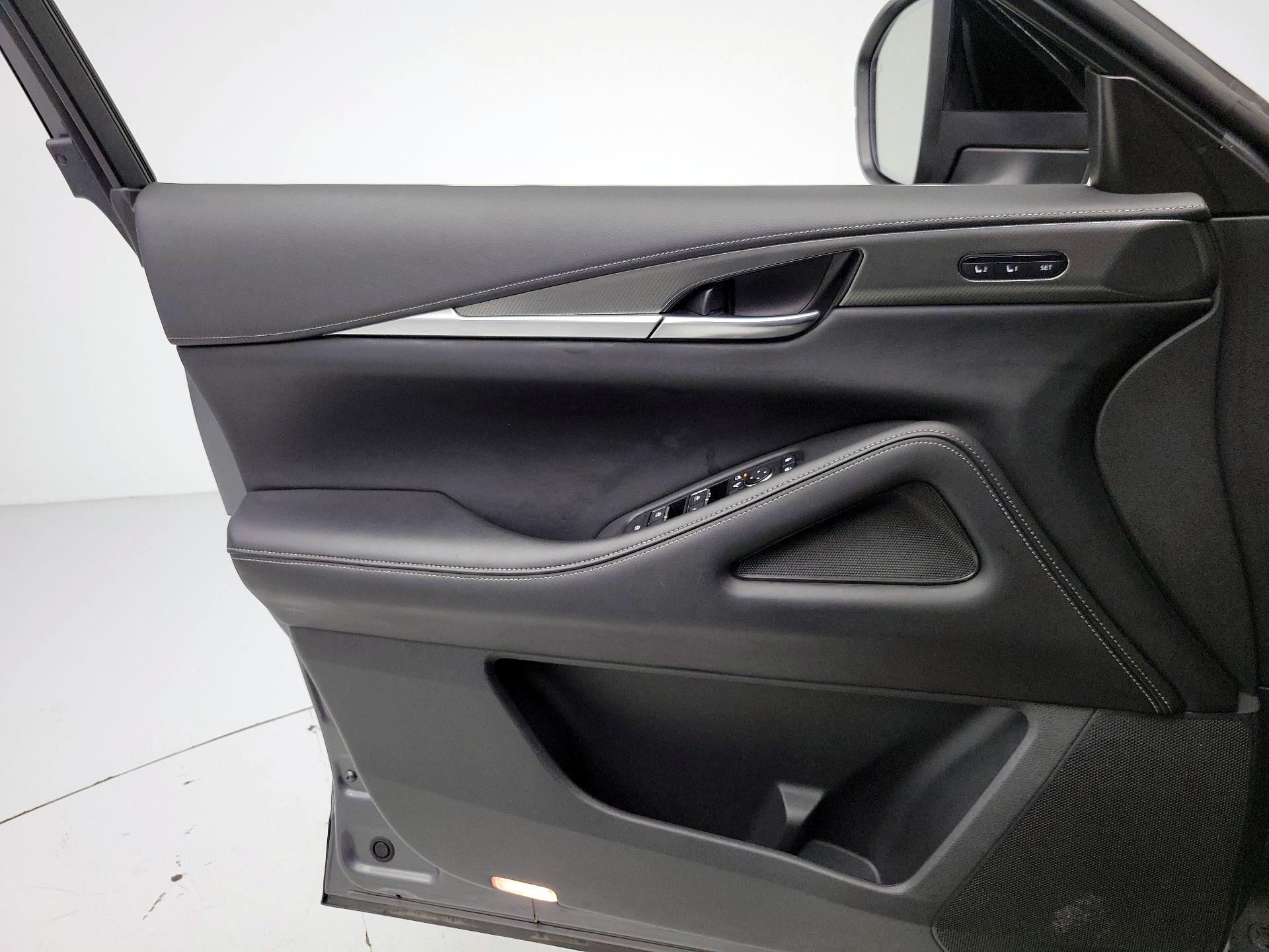 Thumbnail: 2024 INFINITI QX60 - 12