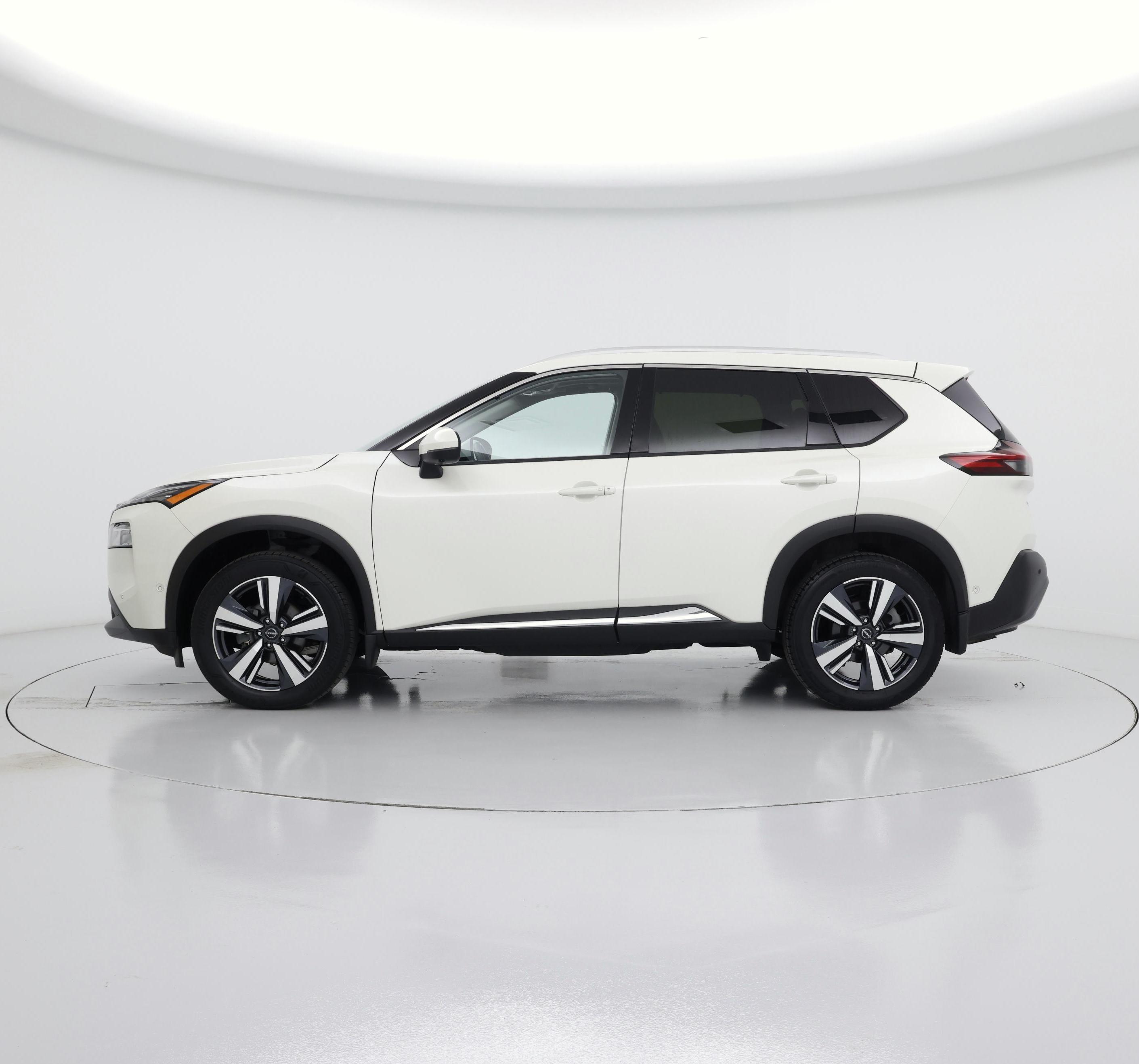 Thumbnail: 2023 Nissan Rogue - 3