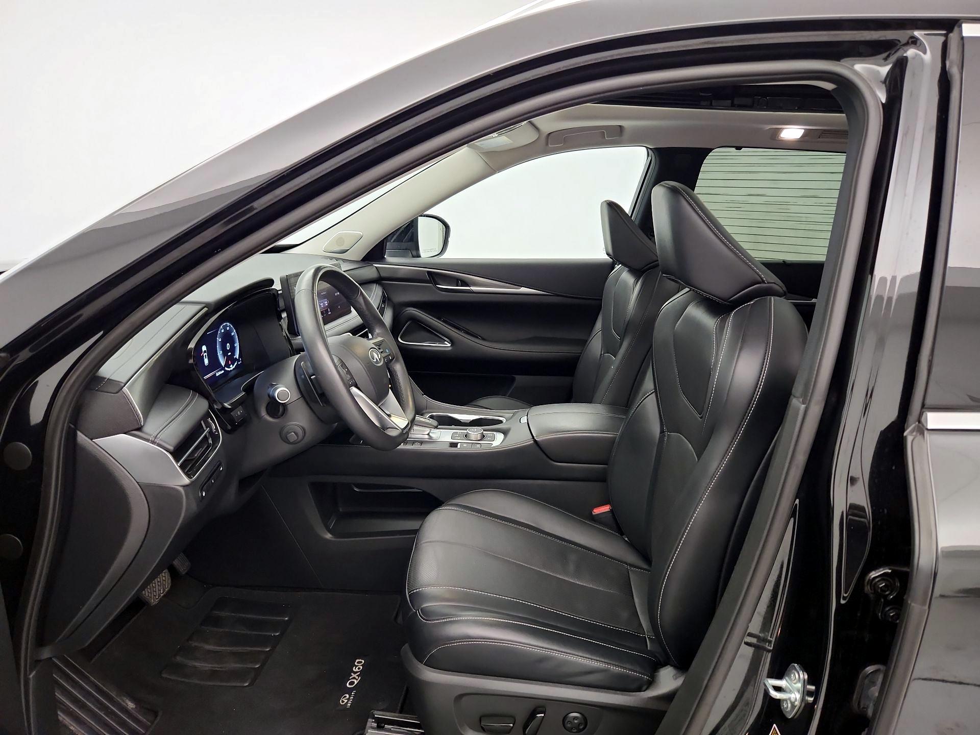 Thumbnail: 2023 INFINITI QX60 - 11