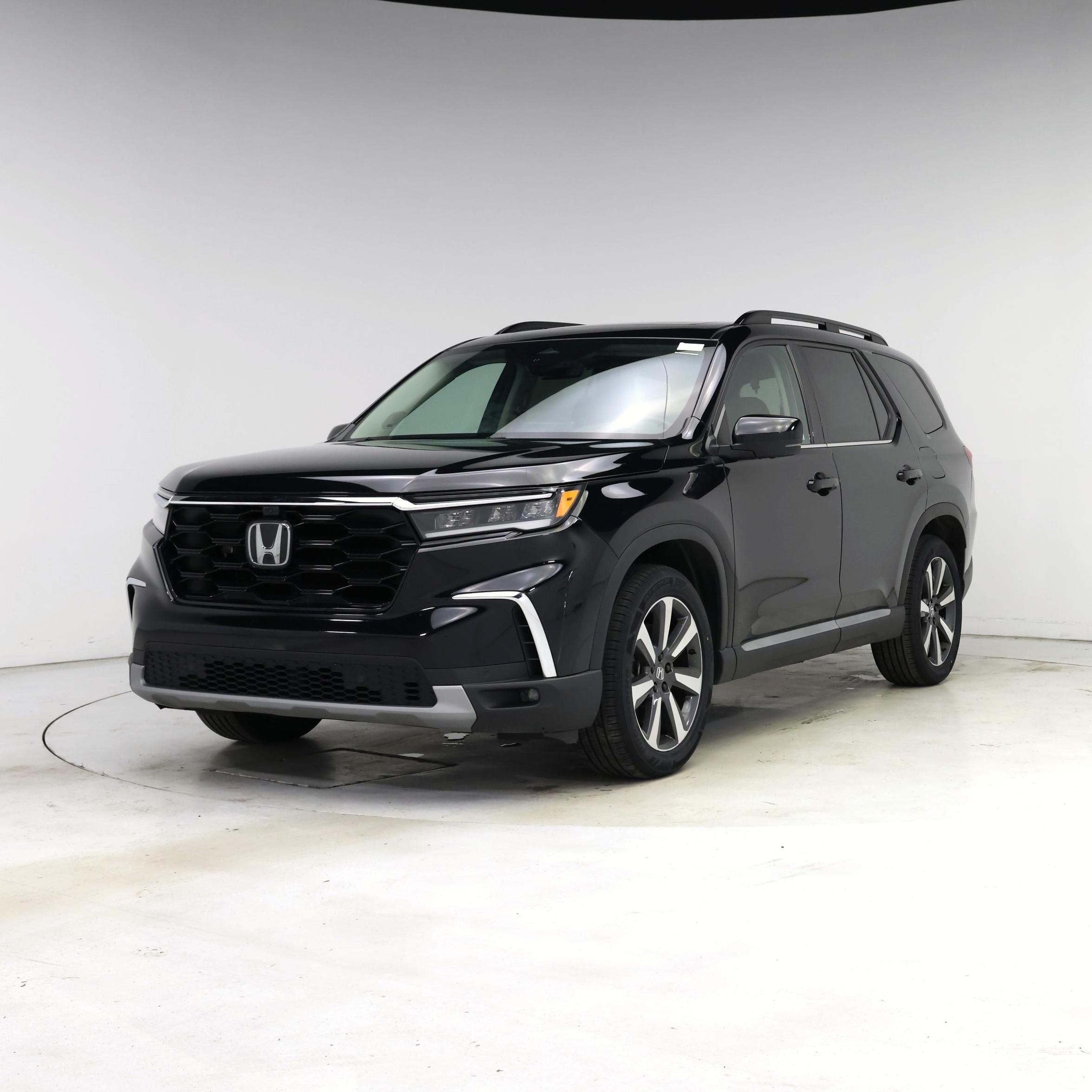 Thumbnail: 2023 Honda Pilot - 4