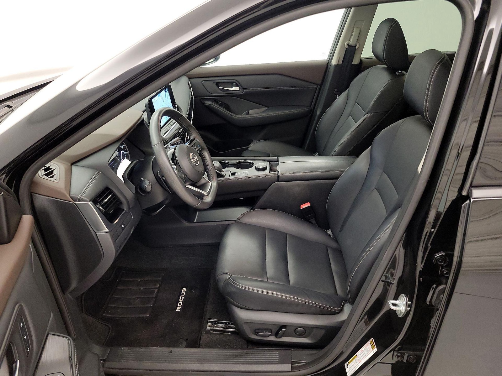 2023 Nissan Rogue SL - Photo 12