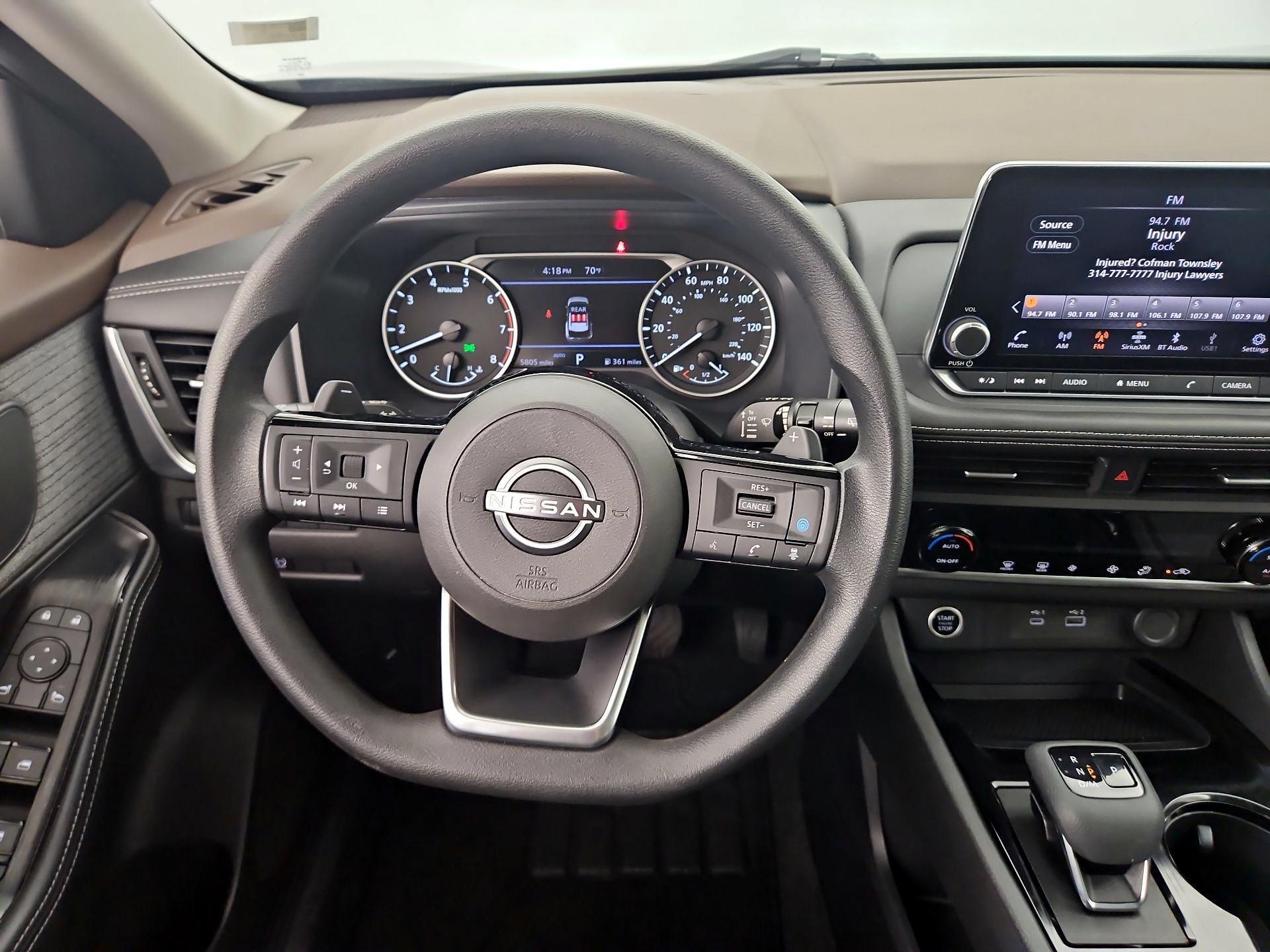 Thumbnail: 2023 Nissan Rogue - 10