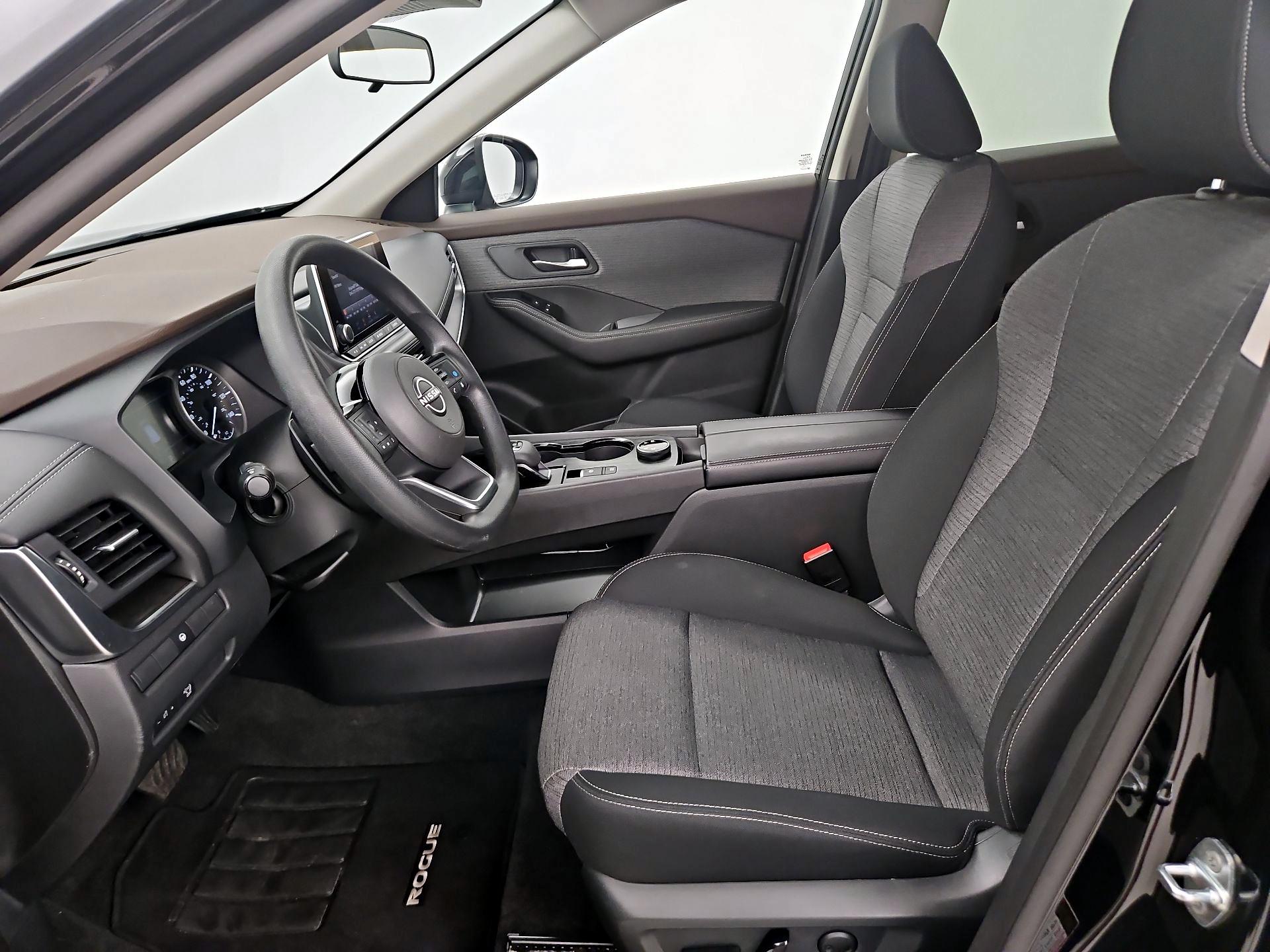 Thumbnail: 2023 Nissan Rogue - 11