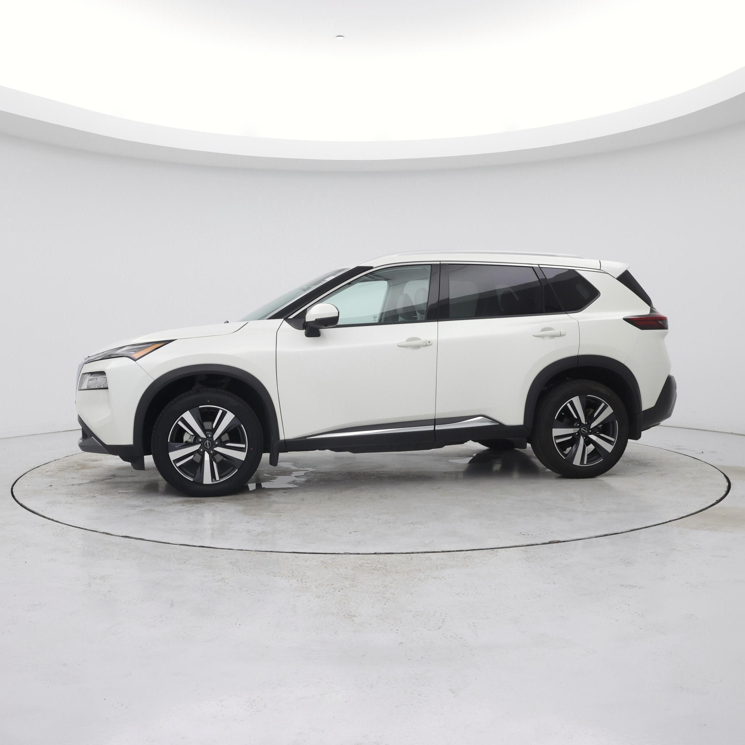 Thumbnail: 2023 Nissan Rogue - 3