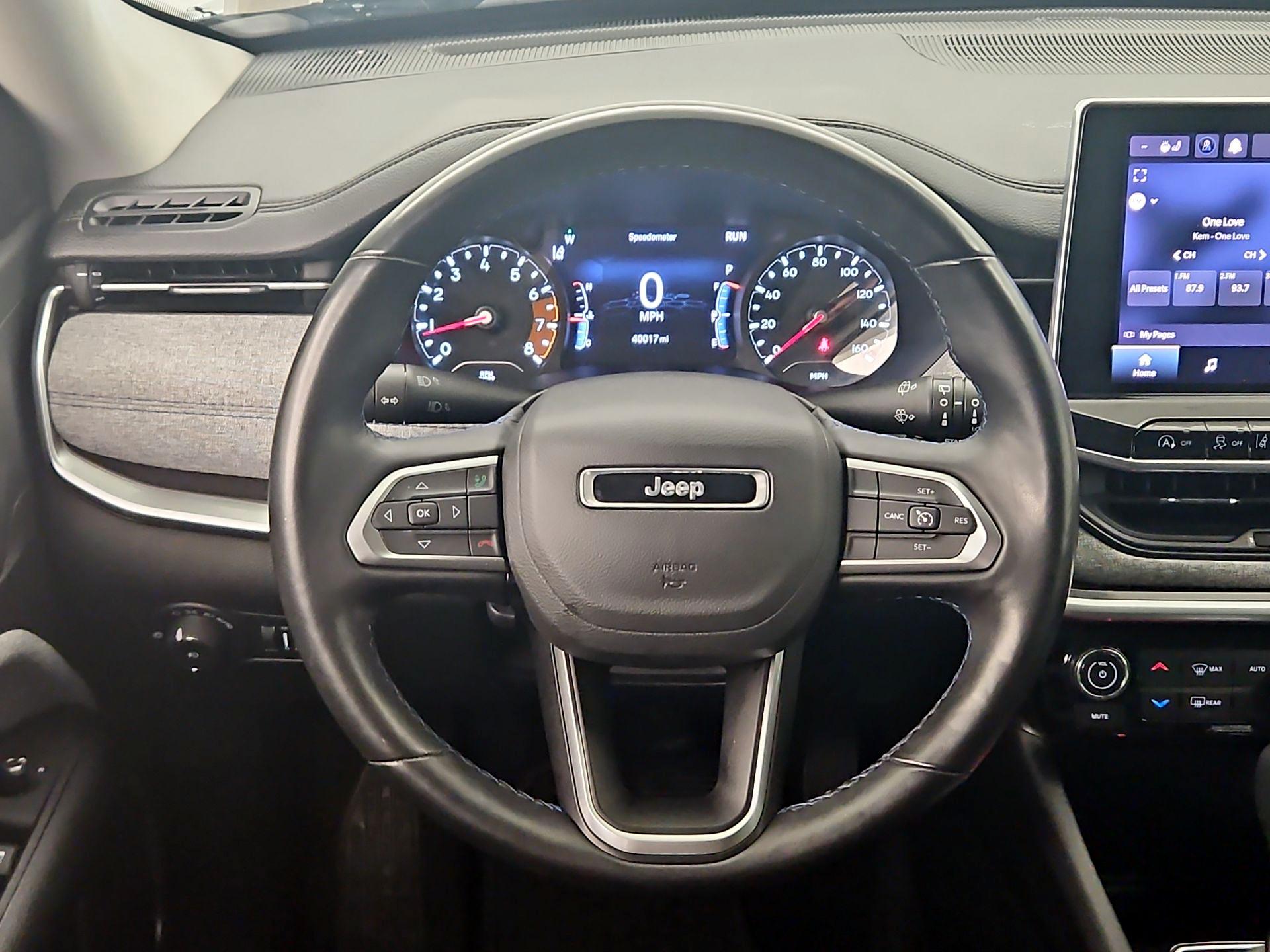 Thumbnail: 2022 Jeep Compass - 10