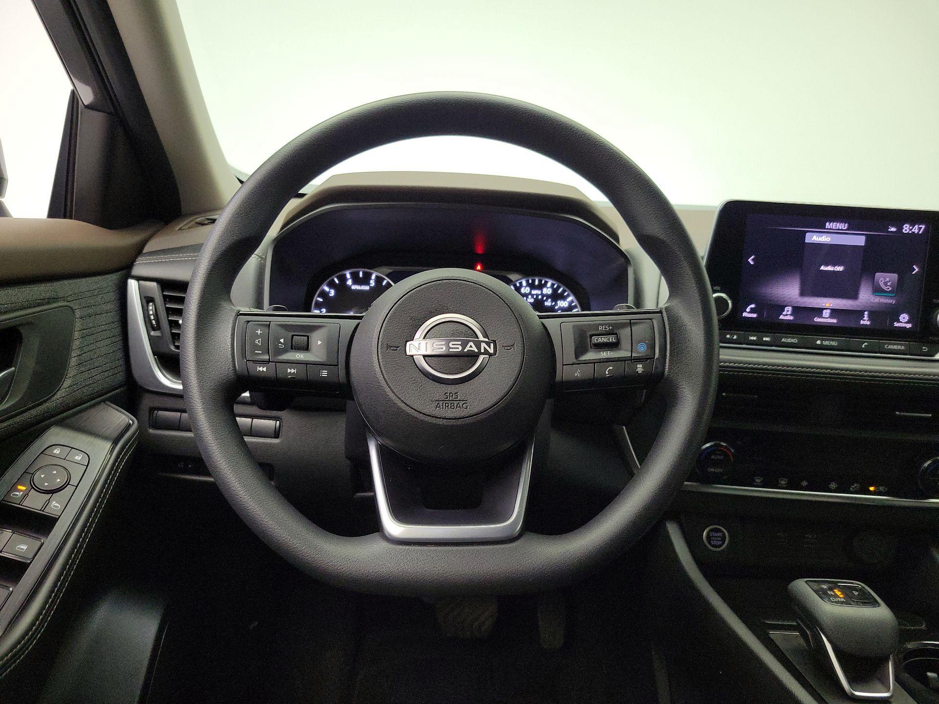 Thumbnail: 2023 Nissan Rogue - 10