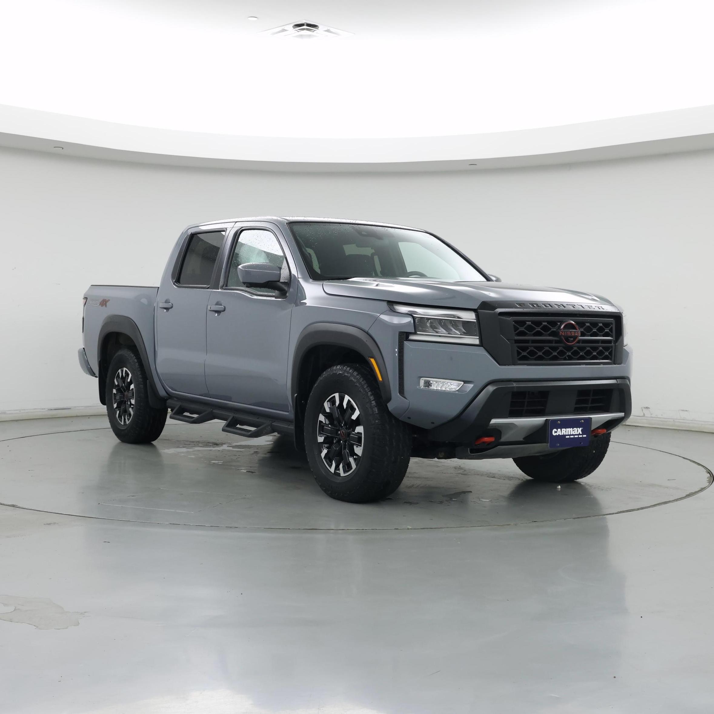 Gray 2023 Nissan Frontier PRO-4X Crew Cab 4WD Pickup Truck Four-Wheel Drive Automatic