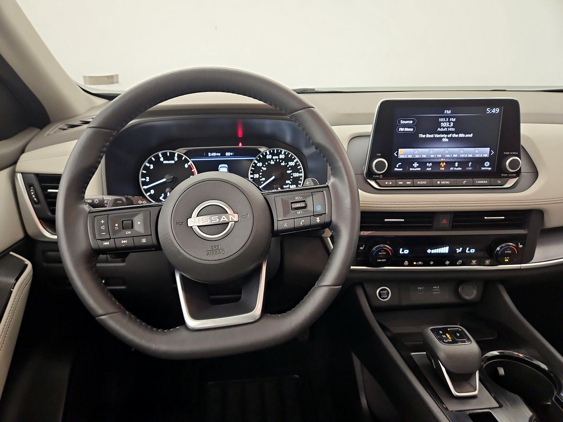 Thumbnail: 2023 Nissan Rogue - 10