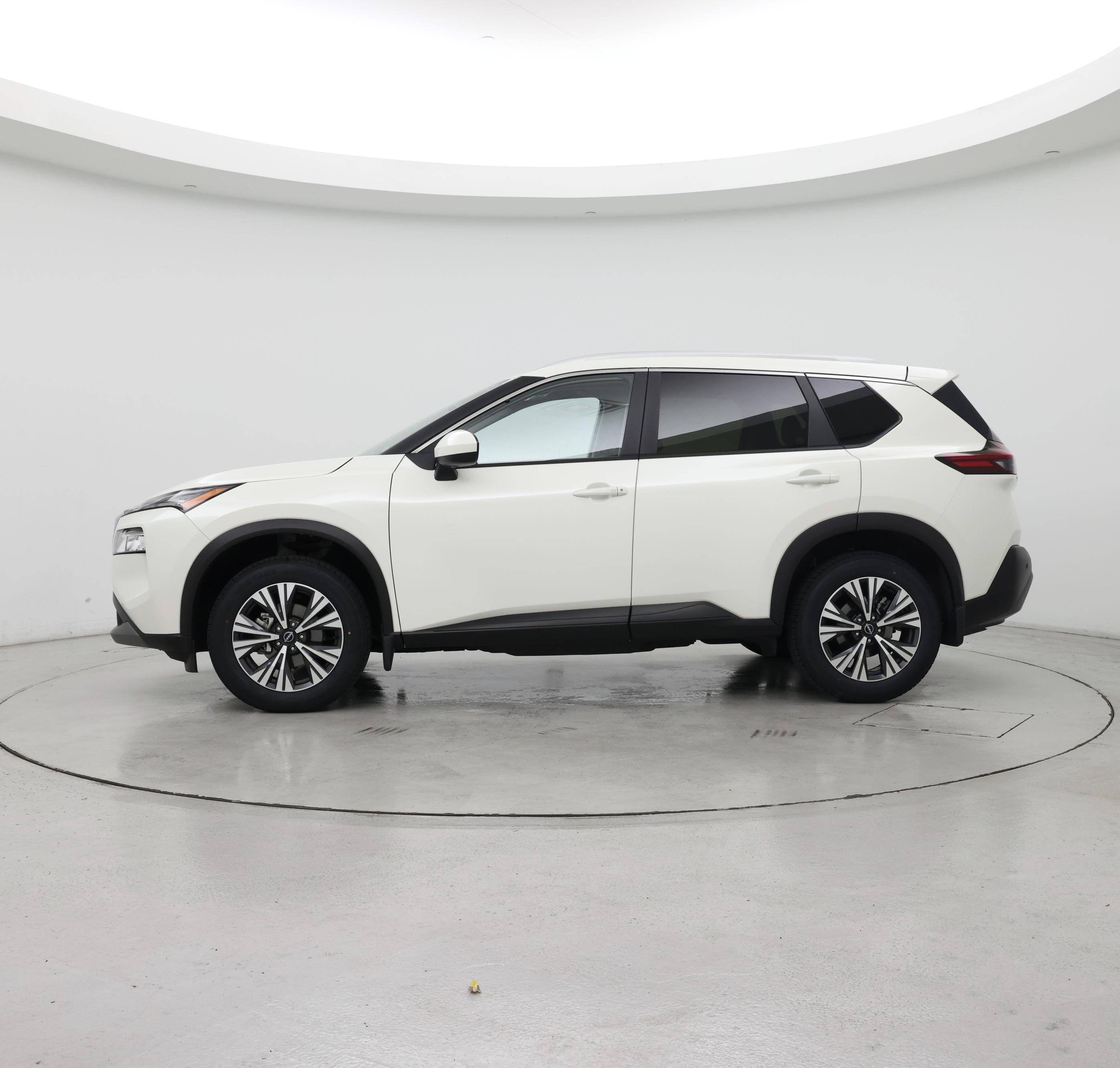 Thumbnail: 2023 Nissan Rogue - 3