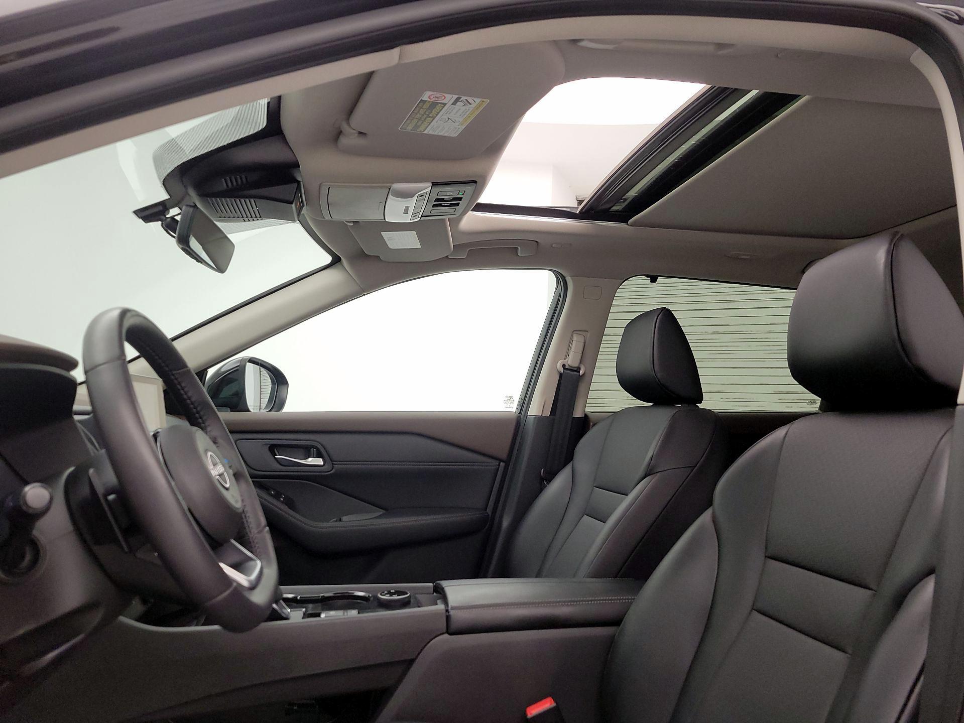 Thumbnail: 2023 Nissan Rogue - 19