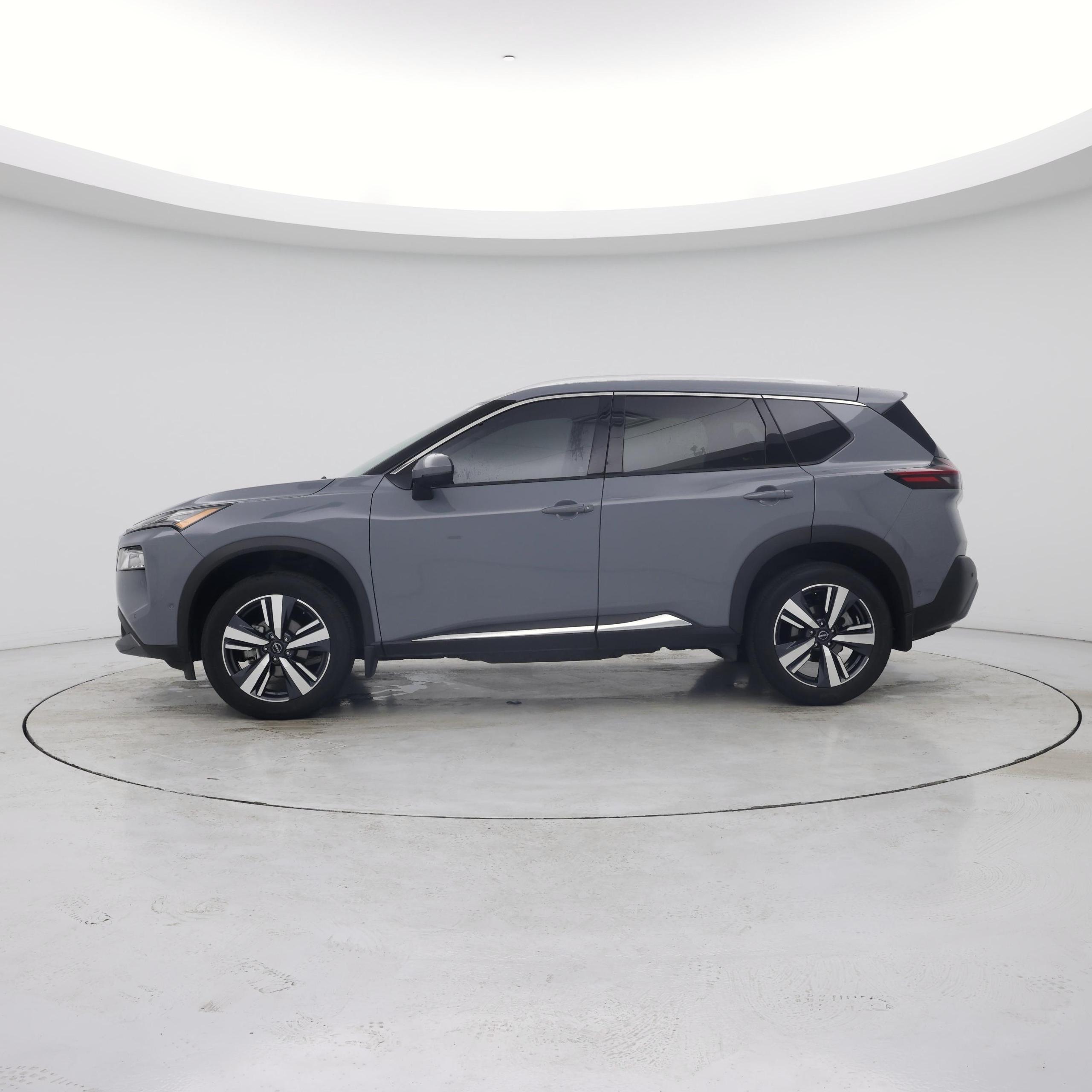 Thumbnail: 2023 Nissan Rogue - 3