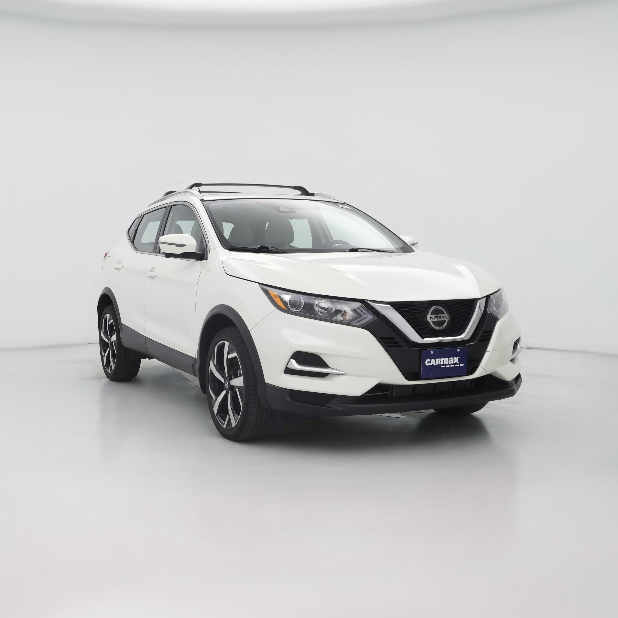 Thumbnail: 2022 Nissan Rogue Sport - 1